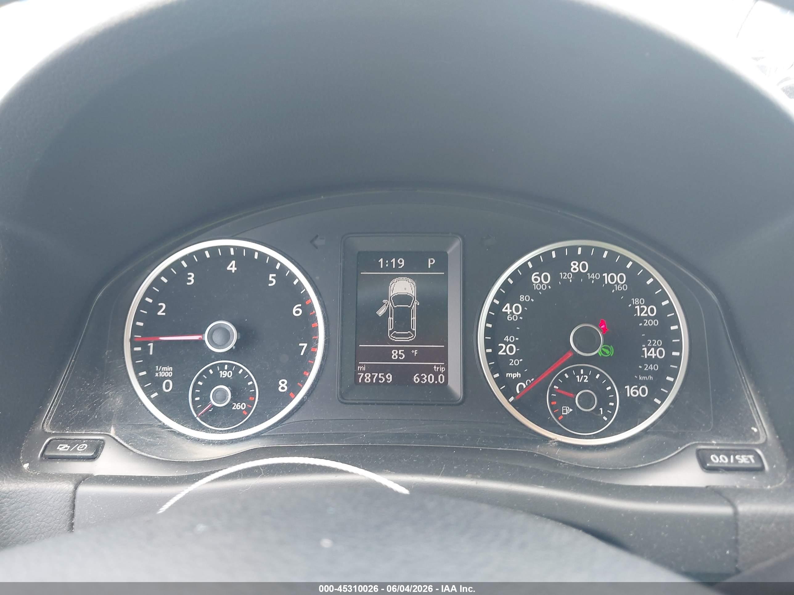 VOLKSWAGEN TIGUAN image 7