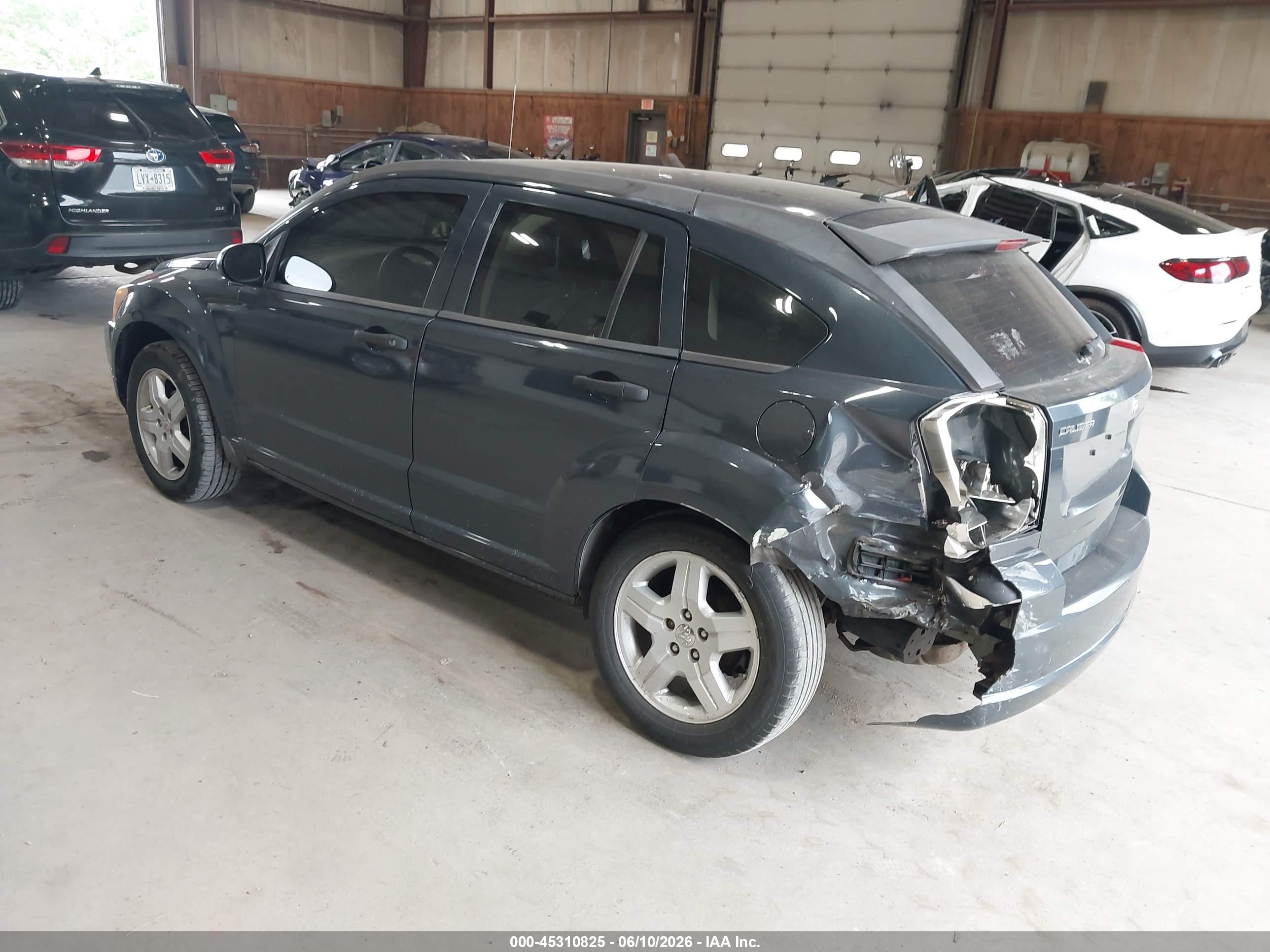 DODGE CALIBER image 3
