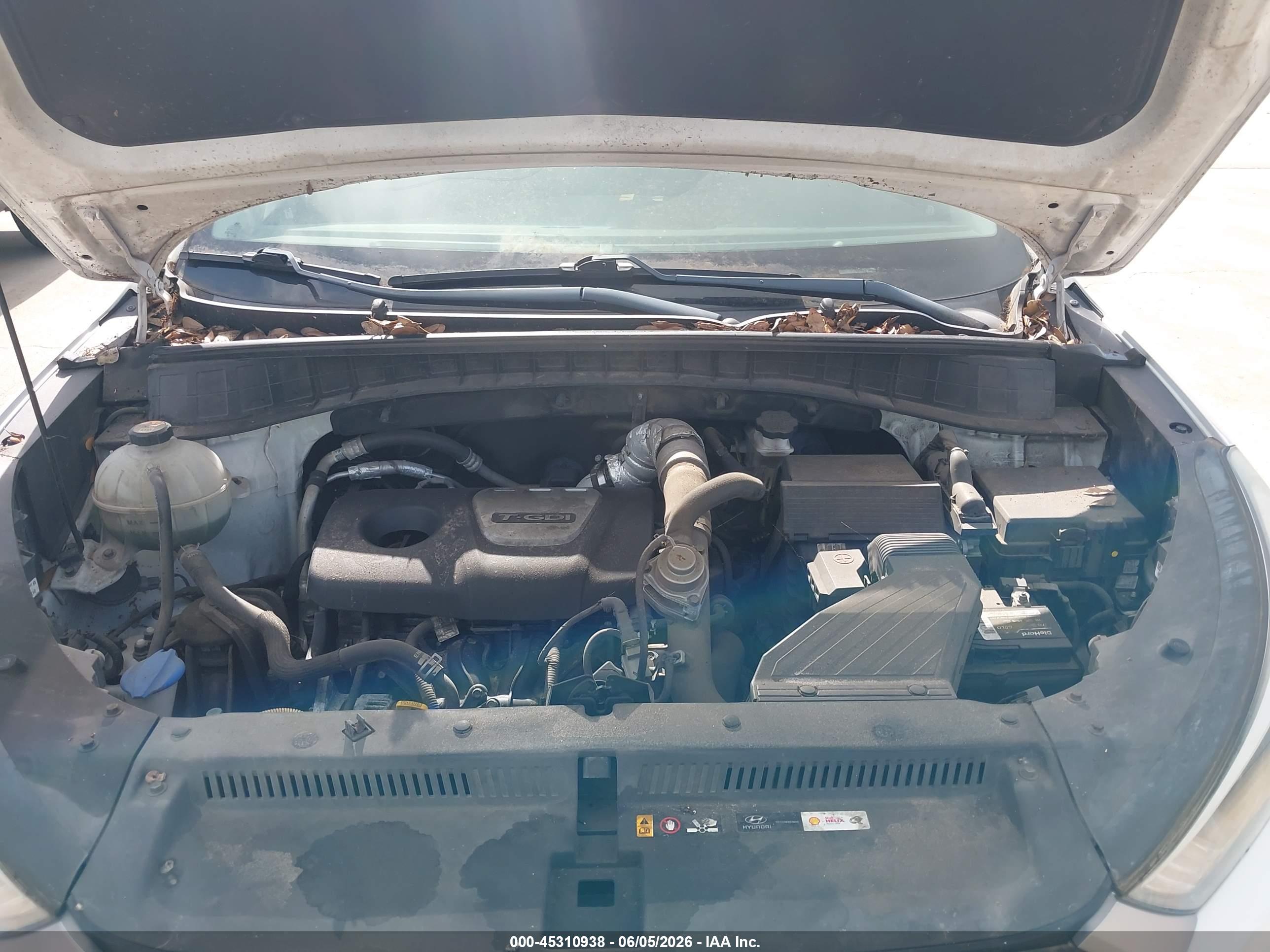 HYUNDAI TUCSON image 10