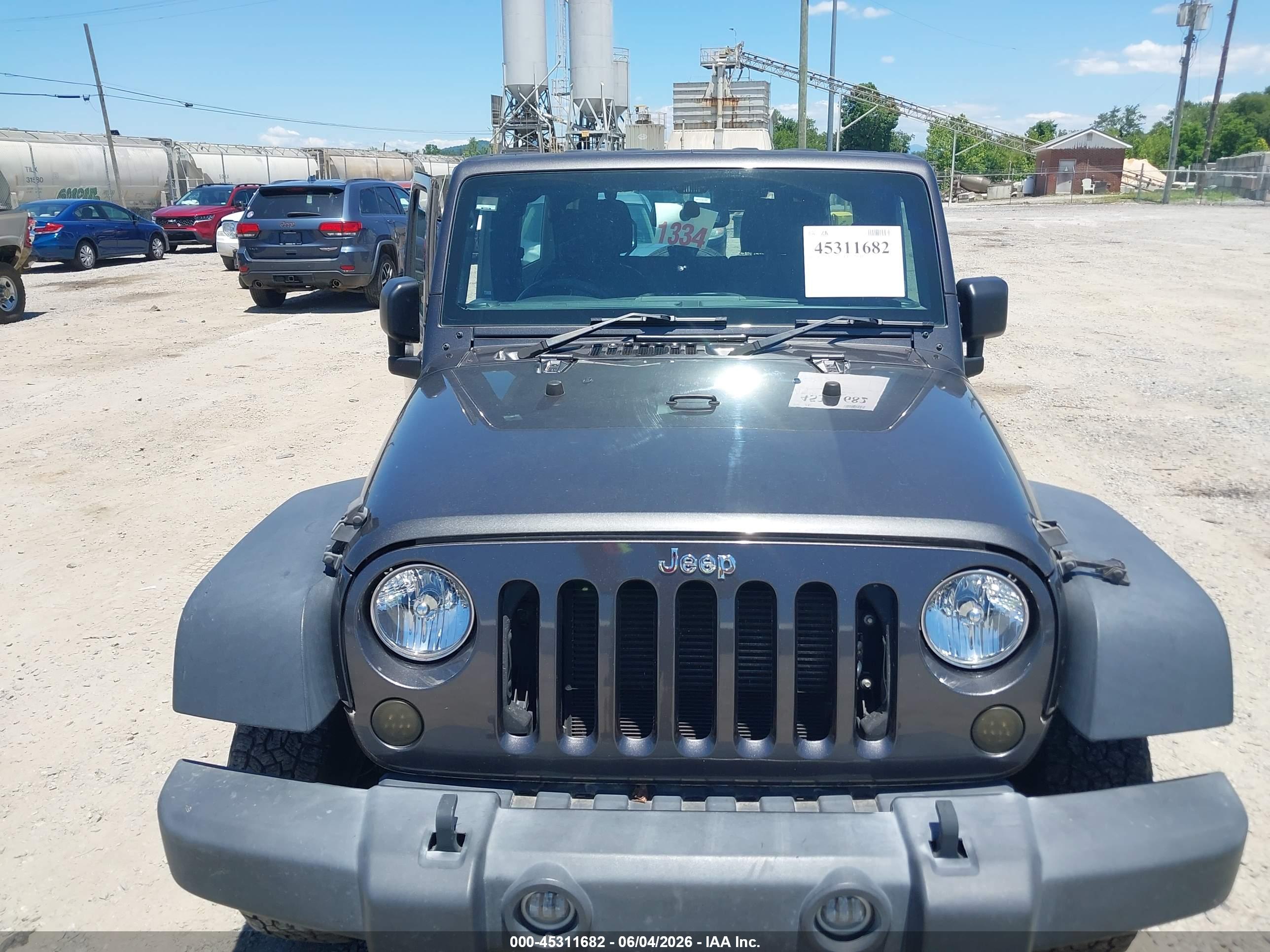 JEEP WRANGLER image 6