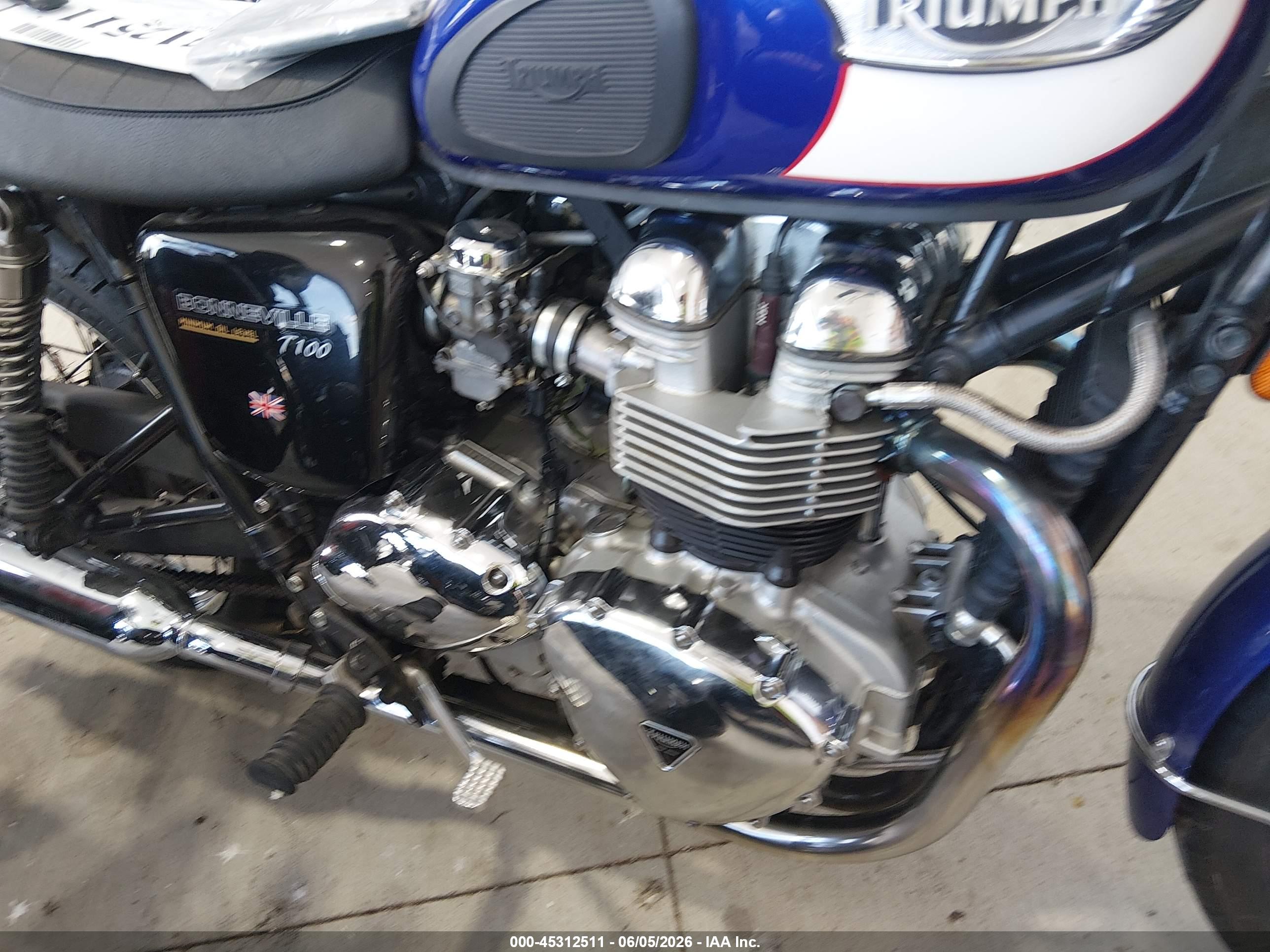 TRIUMPH MOTORCYCLE image 8