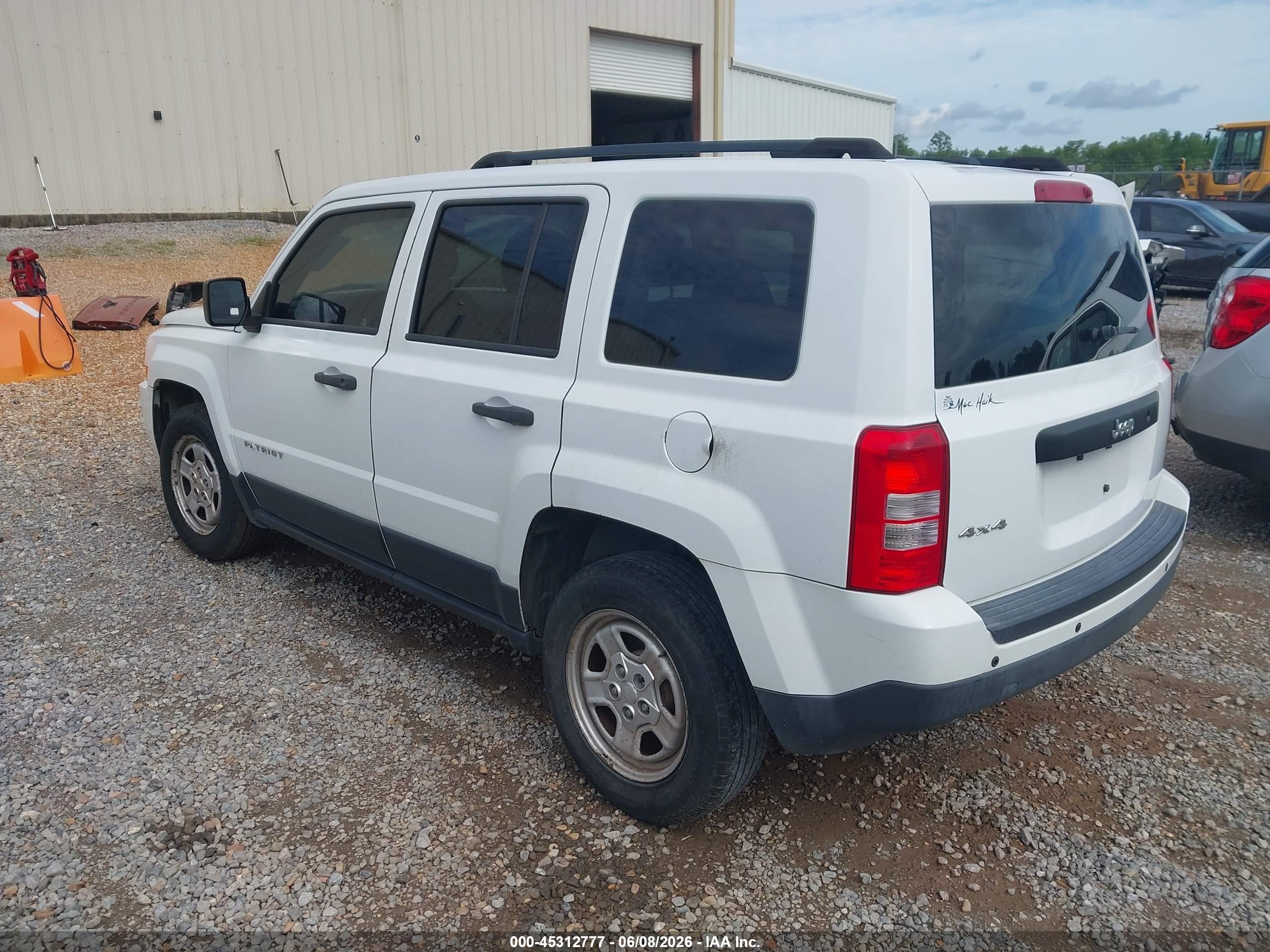 JEEP PATRIOT image 3