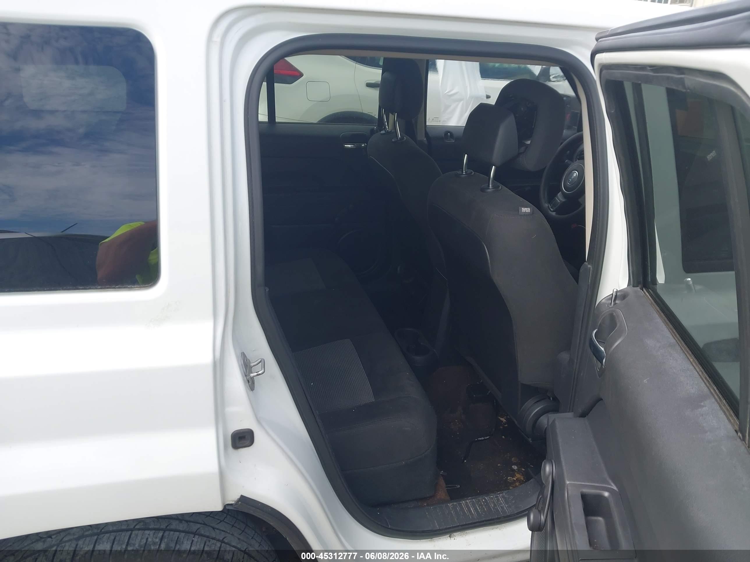 JEEP PATRIOT image 8