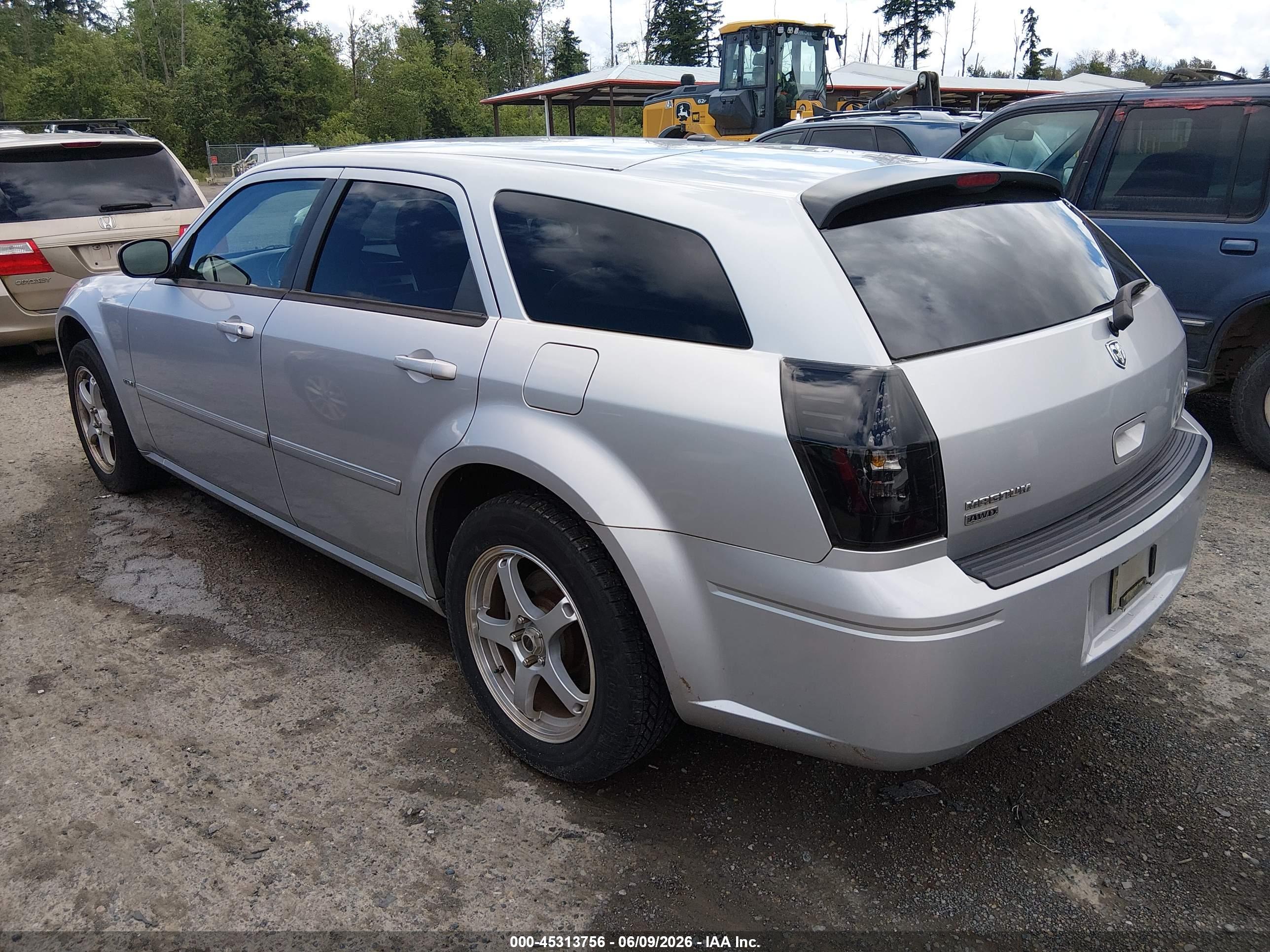 DODGE MAGNUM image 3