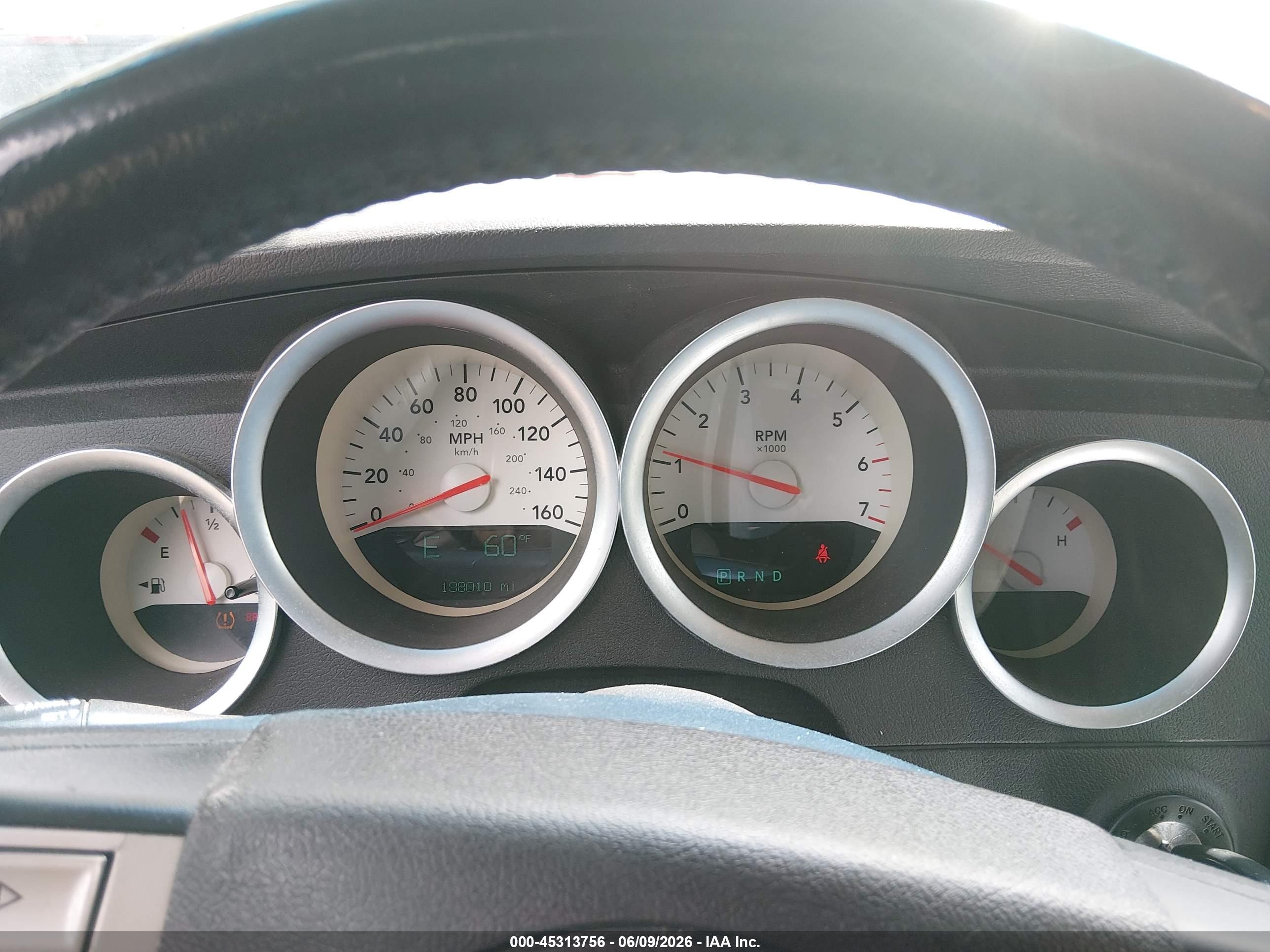 DODGE MAGNUM image 7
