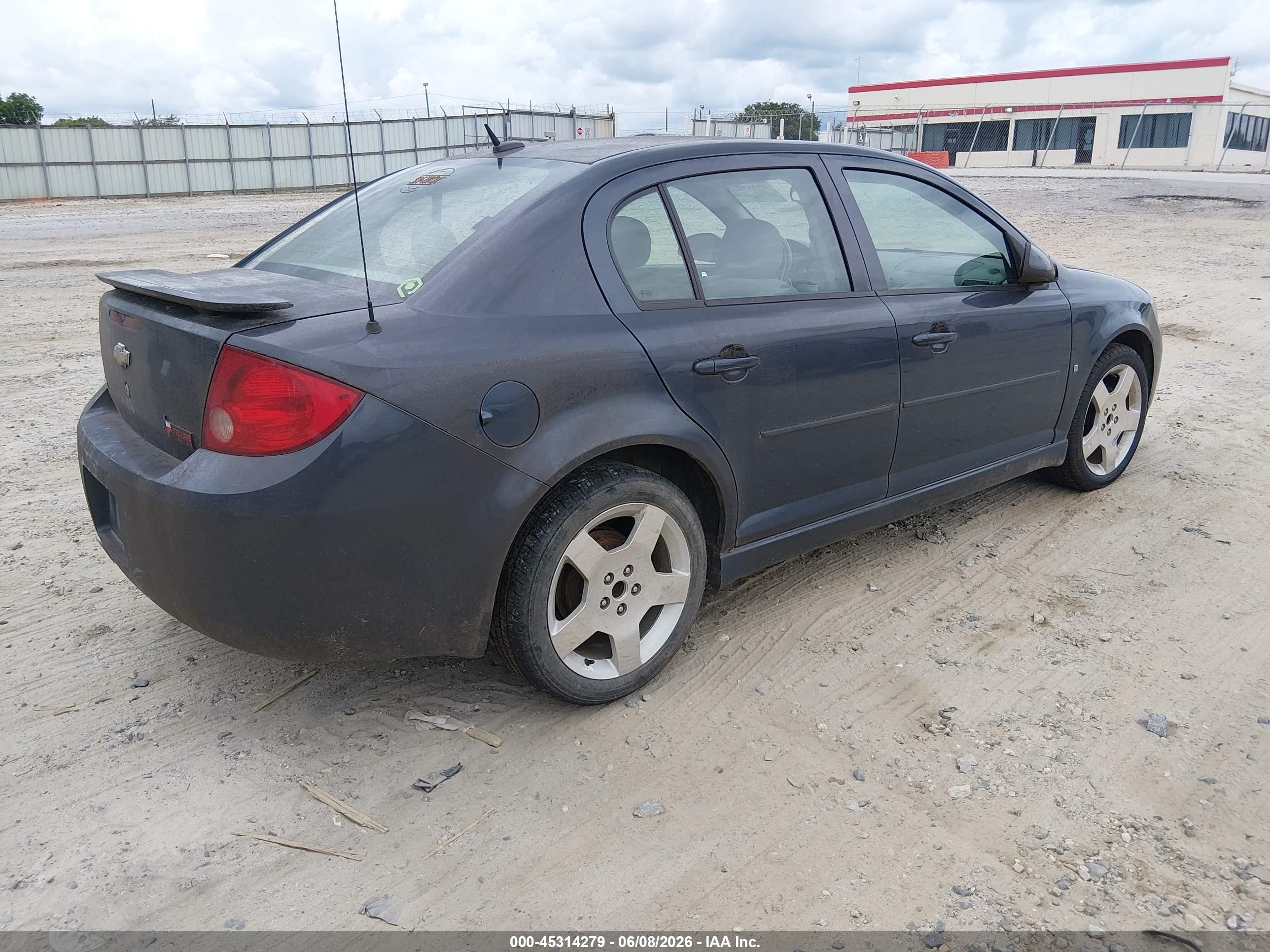 CHEVROLET COBALT image 4