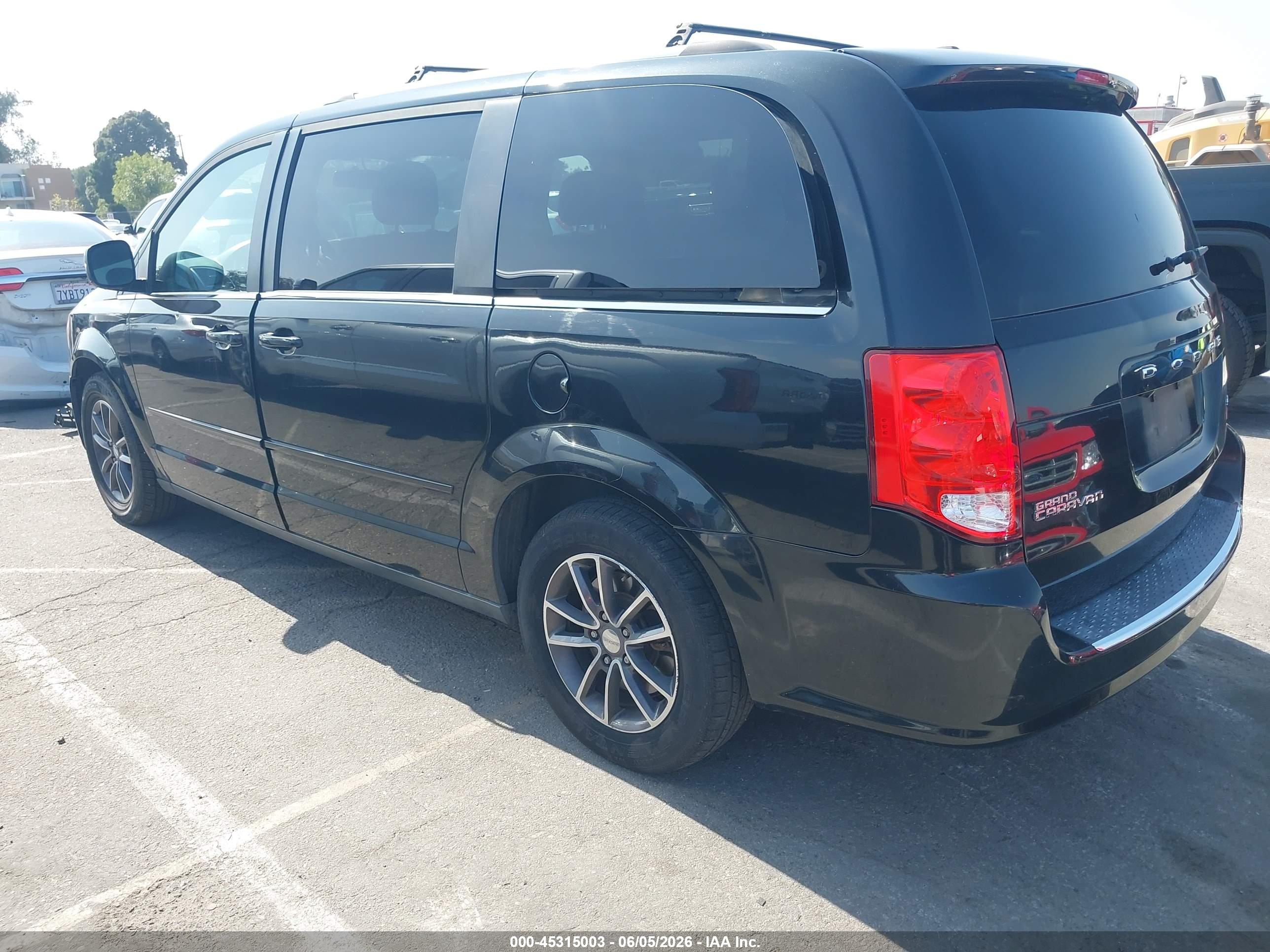 DODGE GRAND image 3