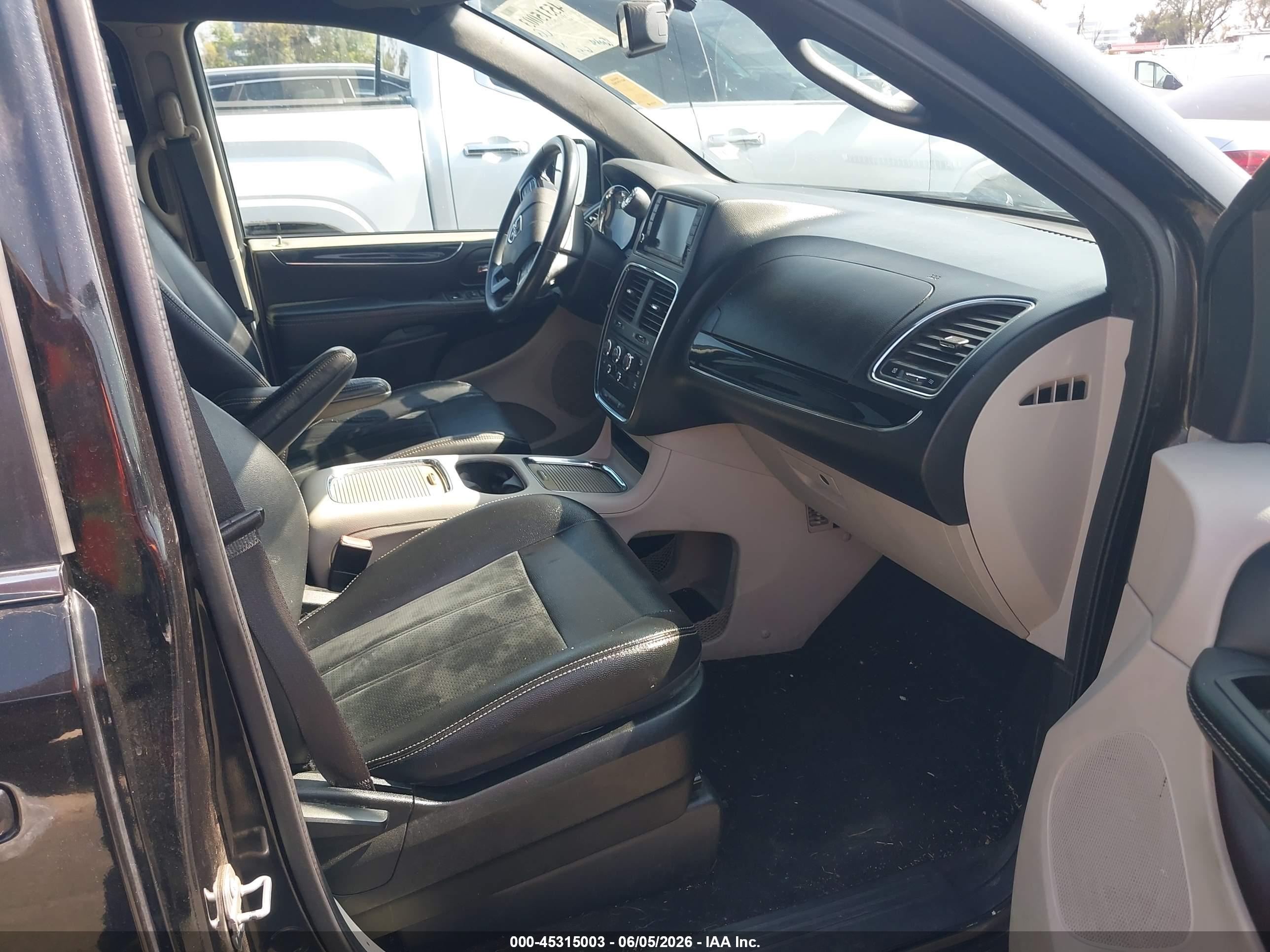 DODGE GRAND image 5