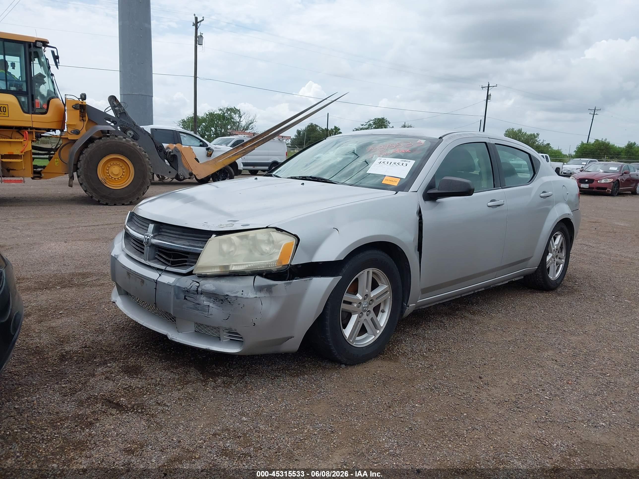DODGE AVENGER image 2