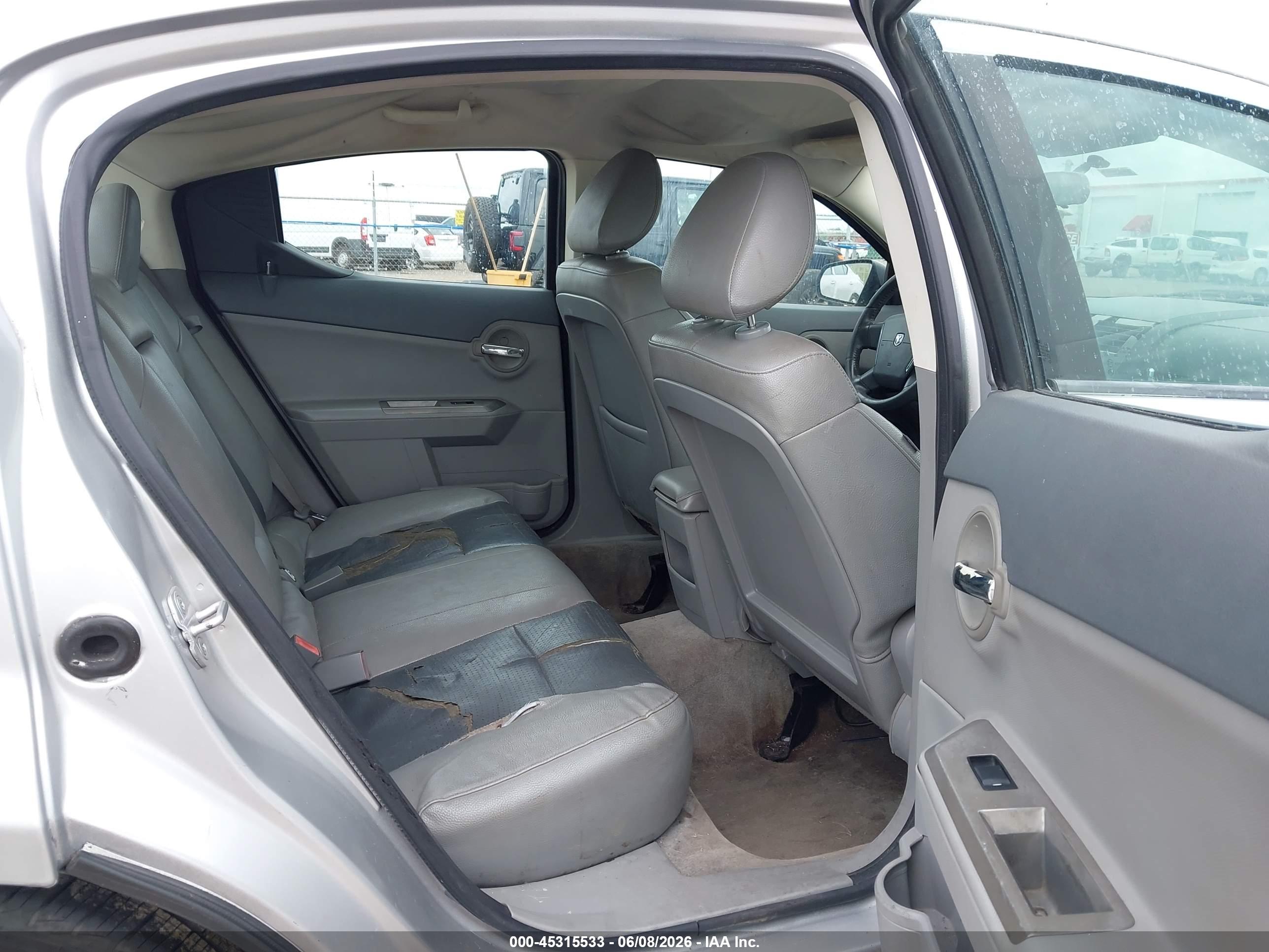 DODGE AVENGER image 8