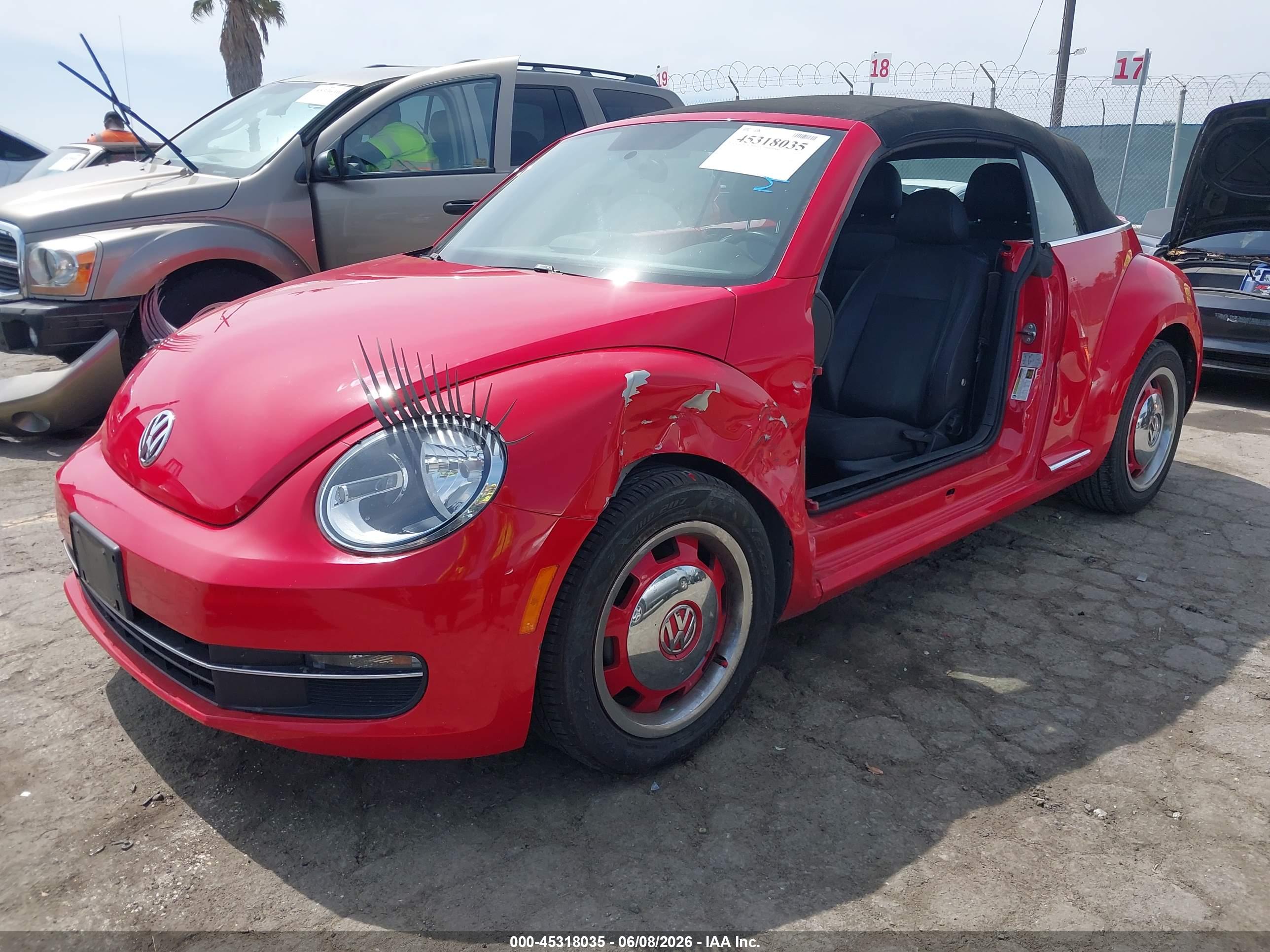 VOLKSWAGEN BEETLE image 2