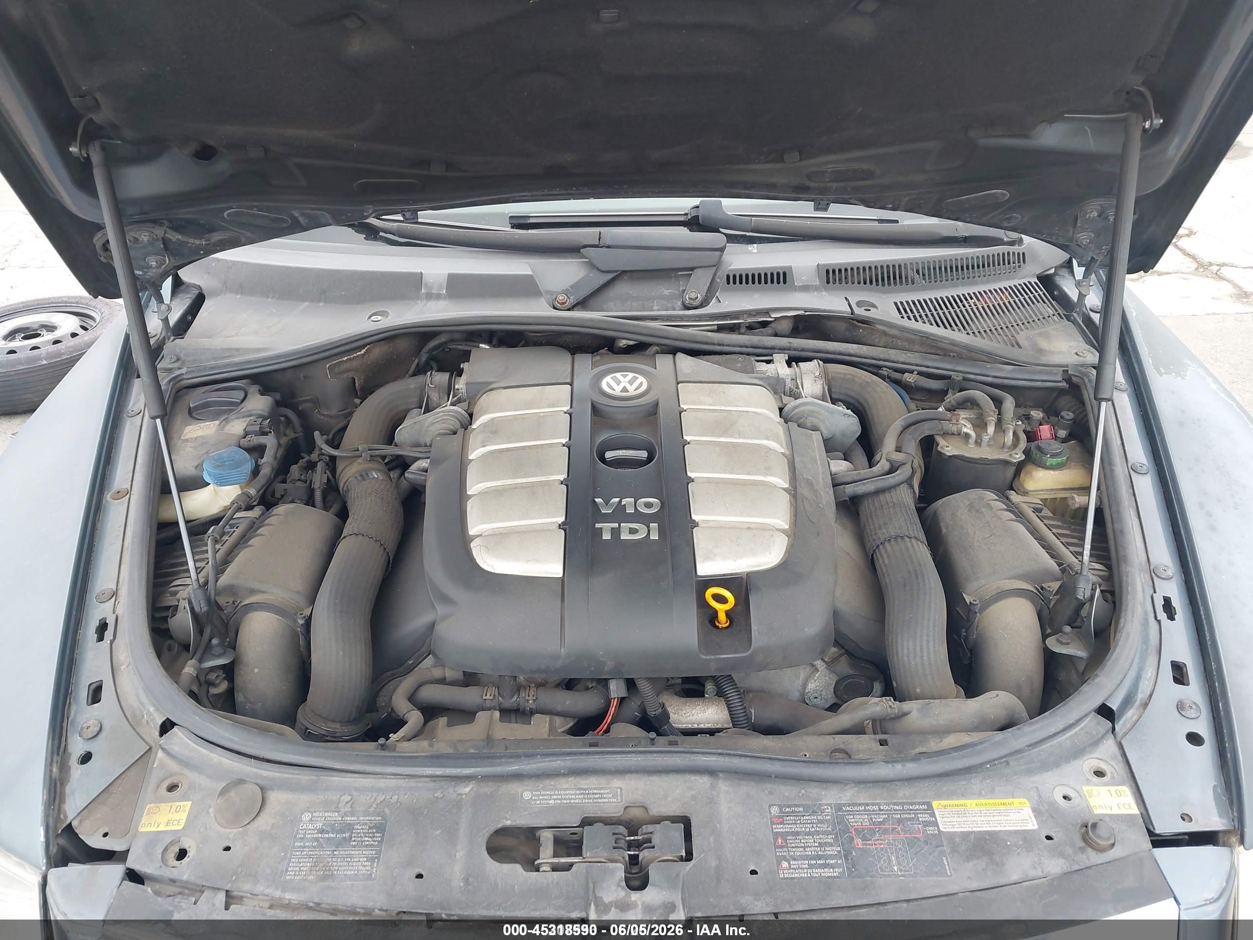 VOLKSWAGEN TOUAREG image 10