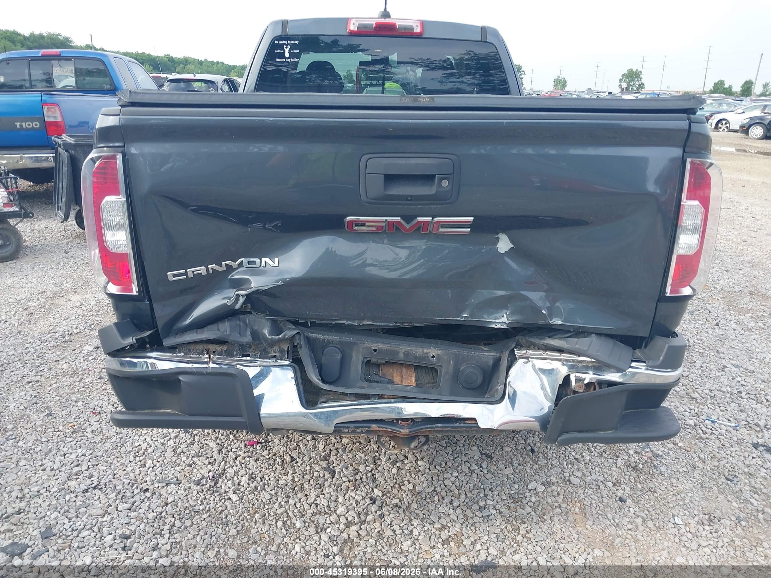 GMC CANYON image 6