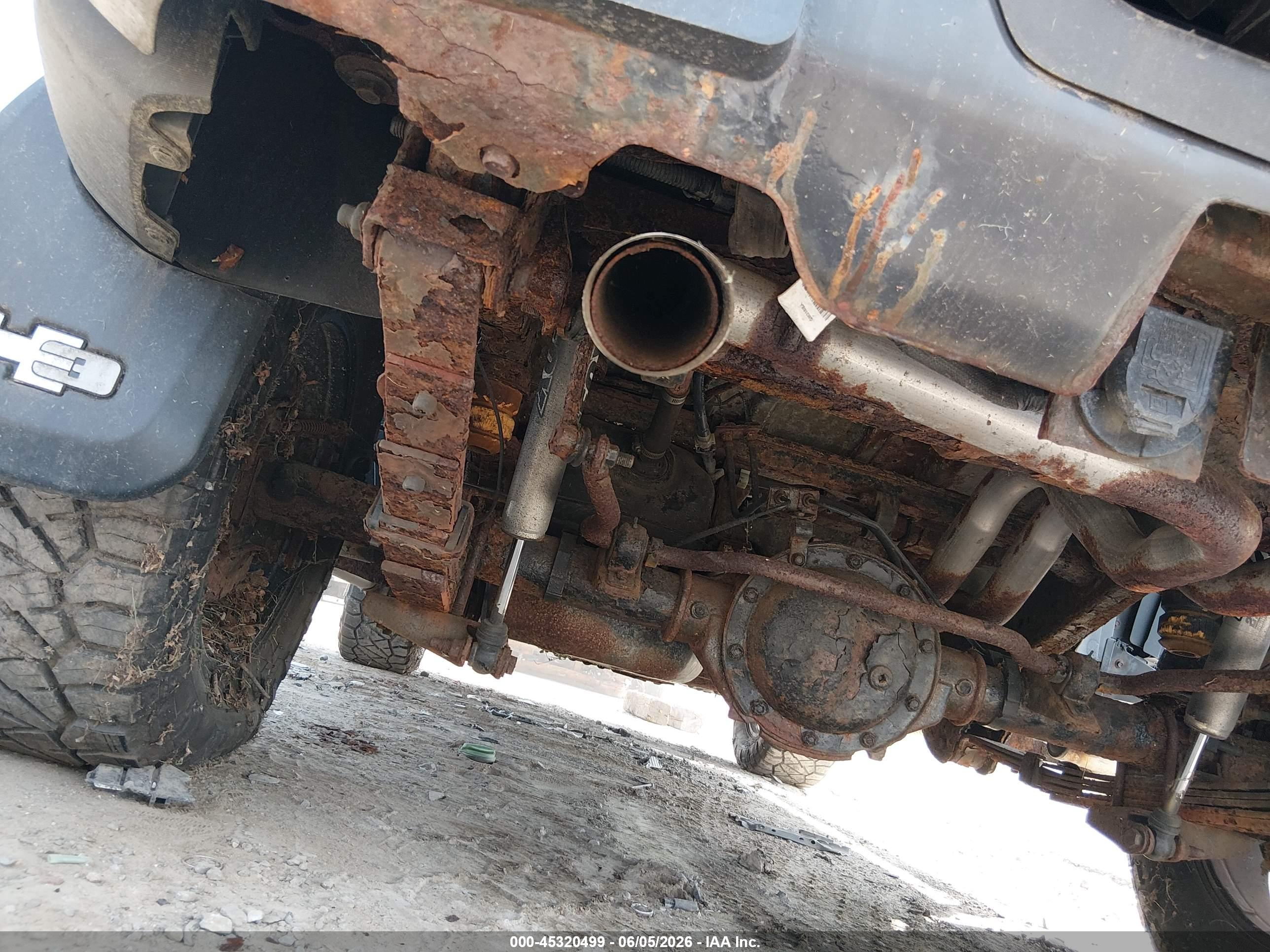 HUMMER H3 image 6