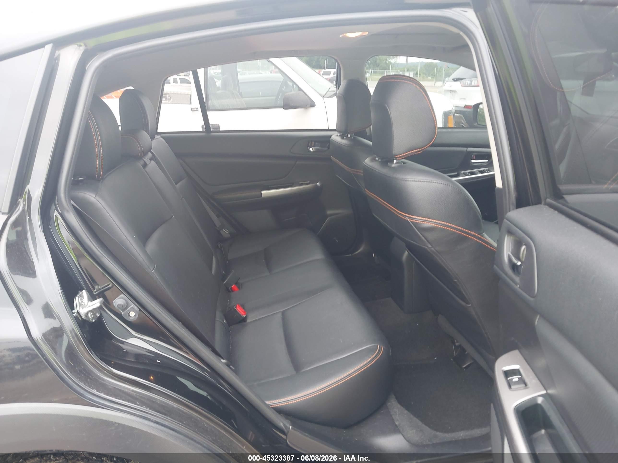 SUBARU CROSSTREK image 8