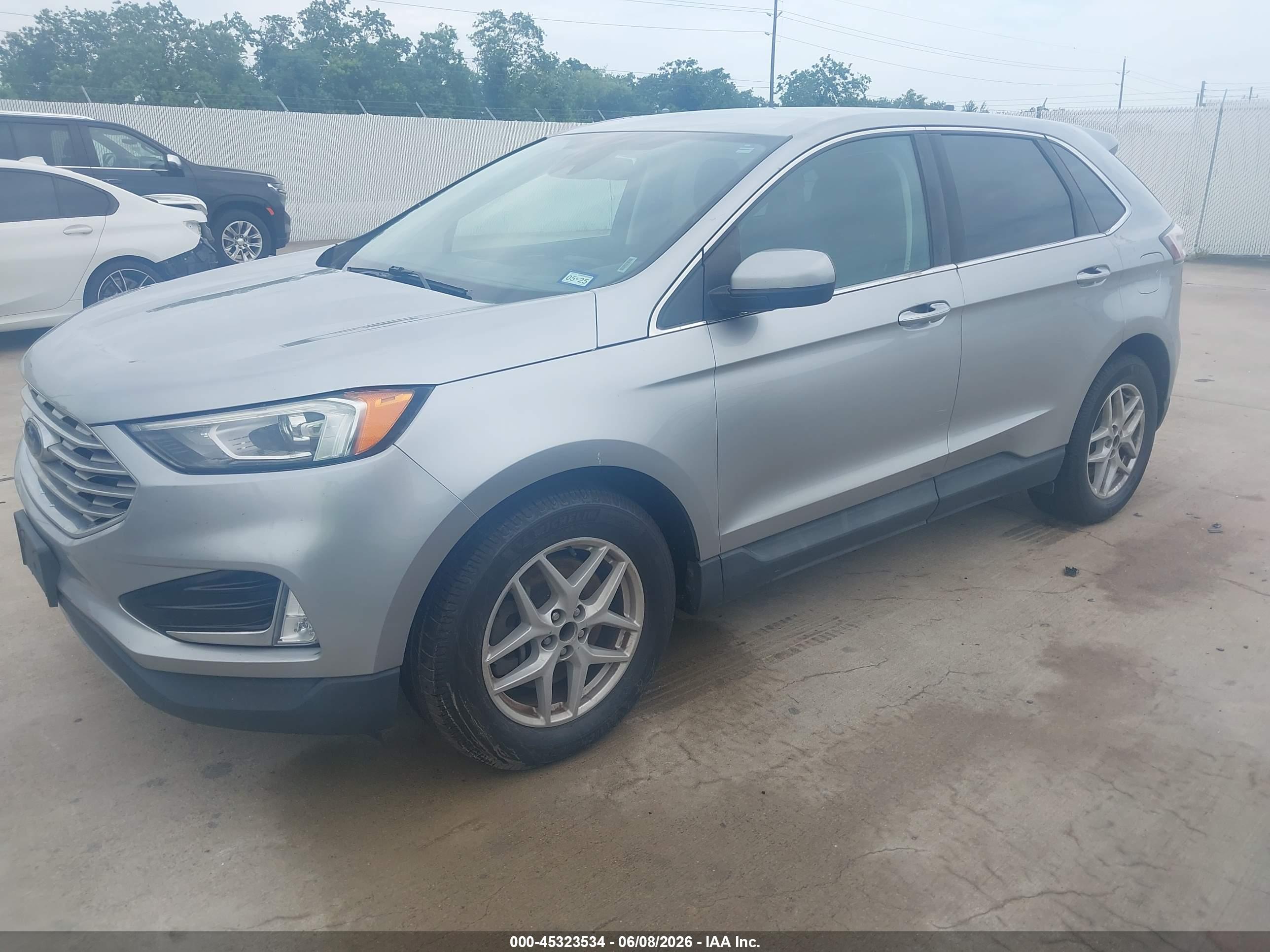 FORD EDGE image 2