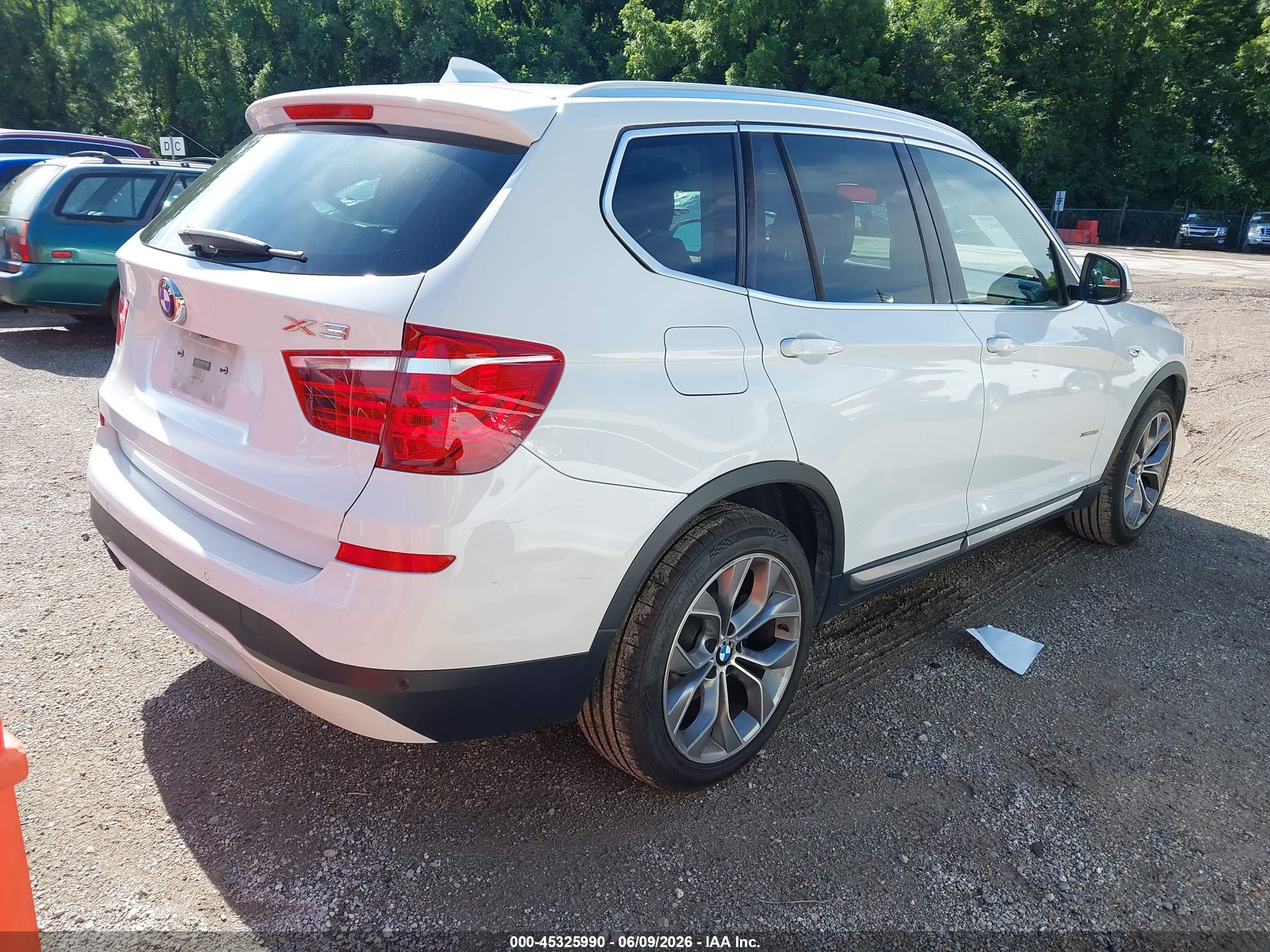 BMW X3 image 4