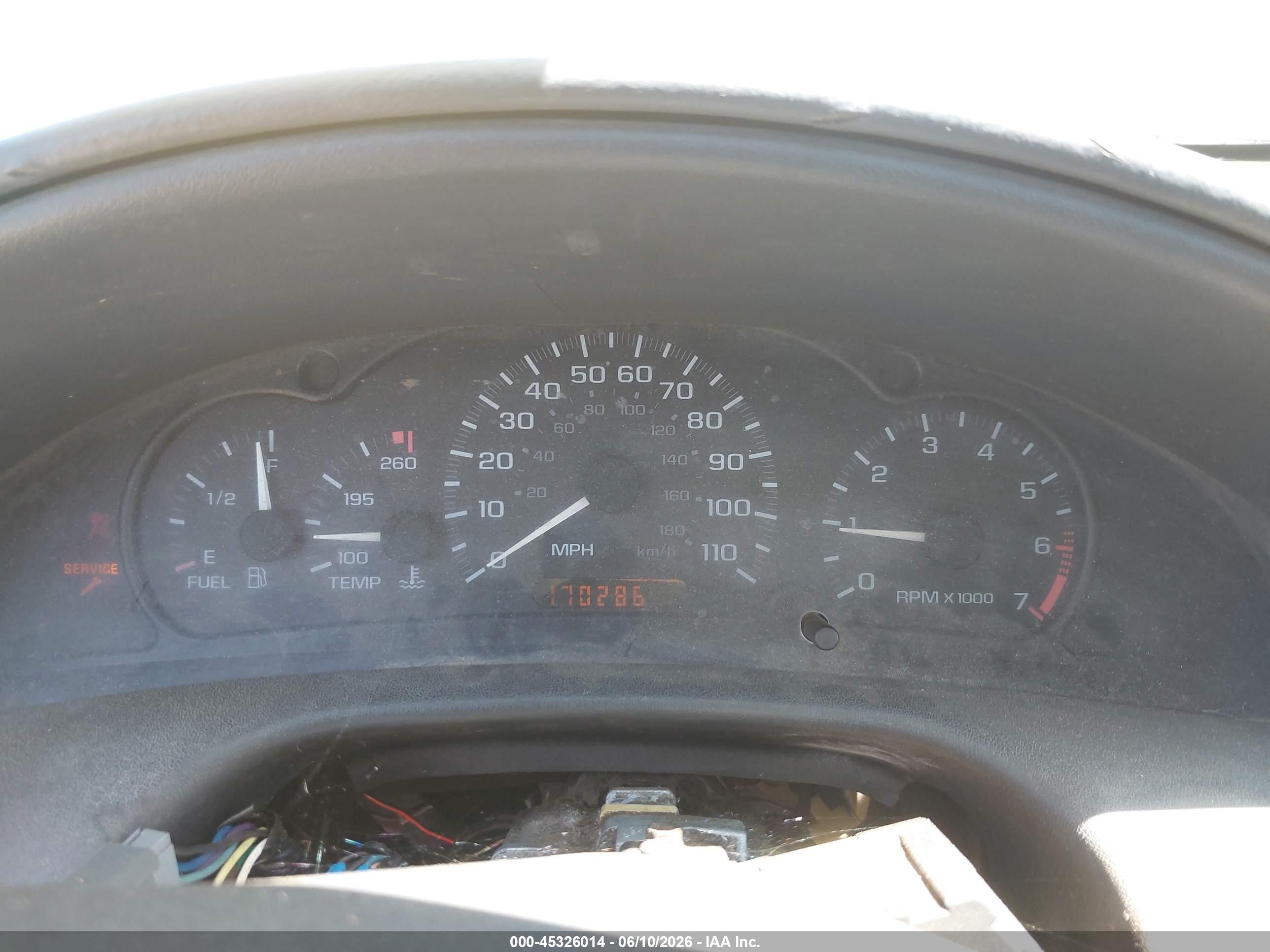 CHEVROLET CAVALIER image 7