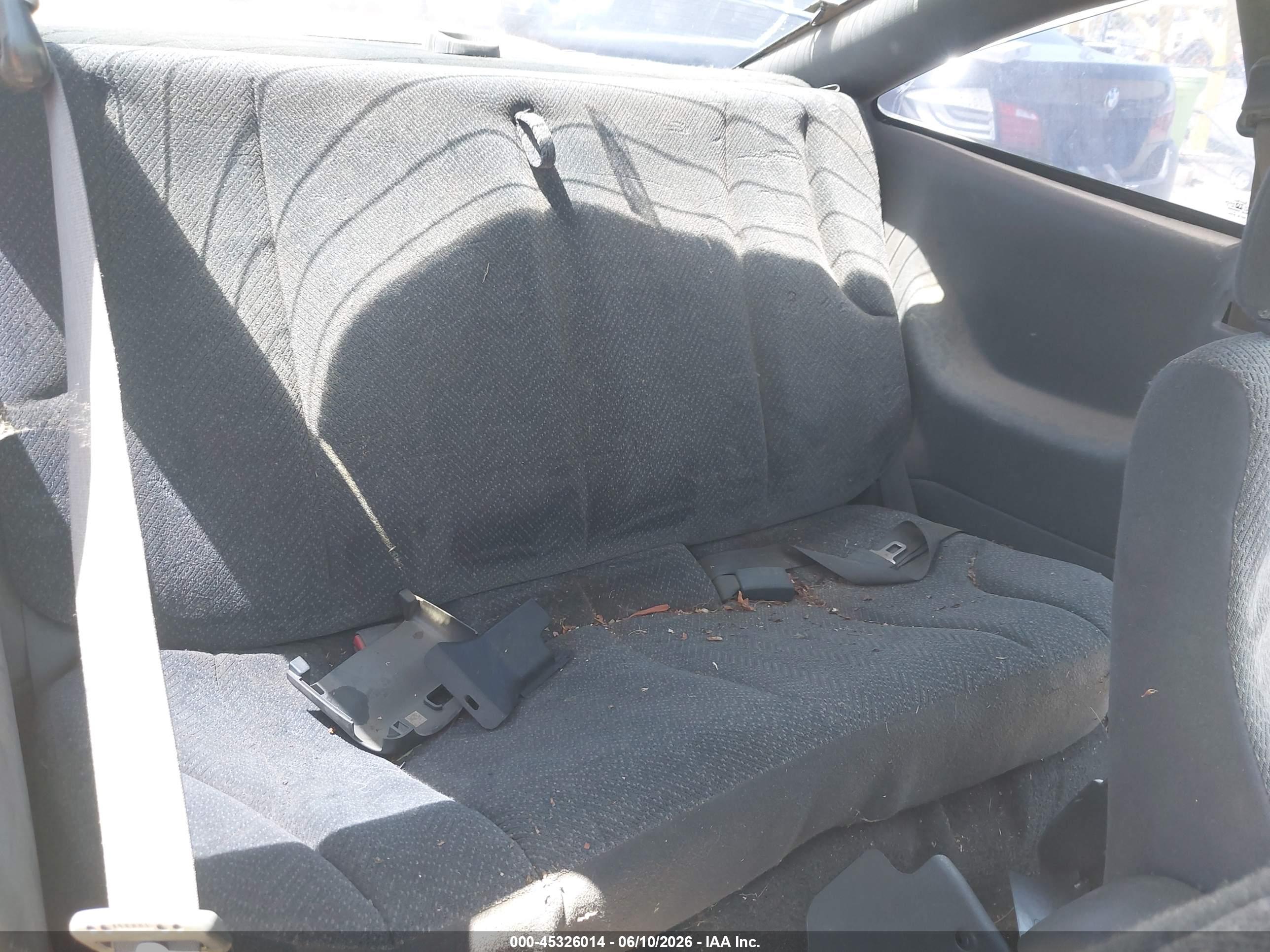 CHEVROLET CAVALIER image 8