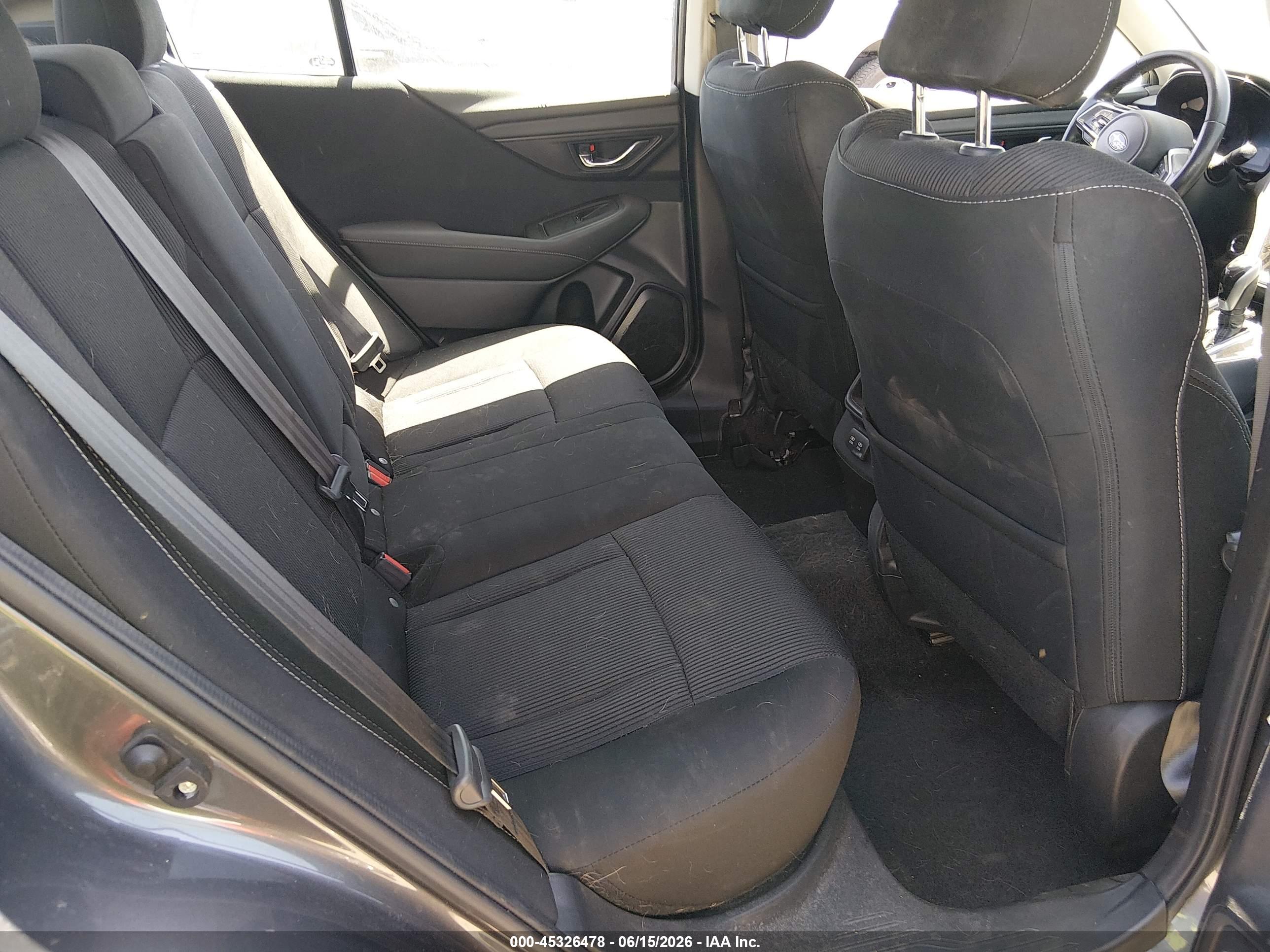 SUBARU LEGACY image 8