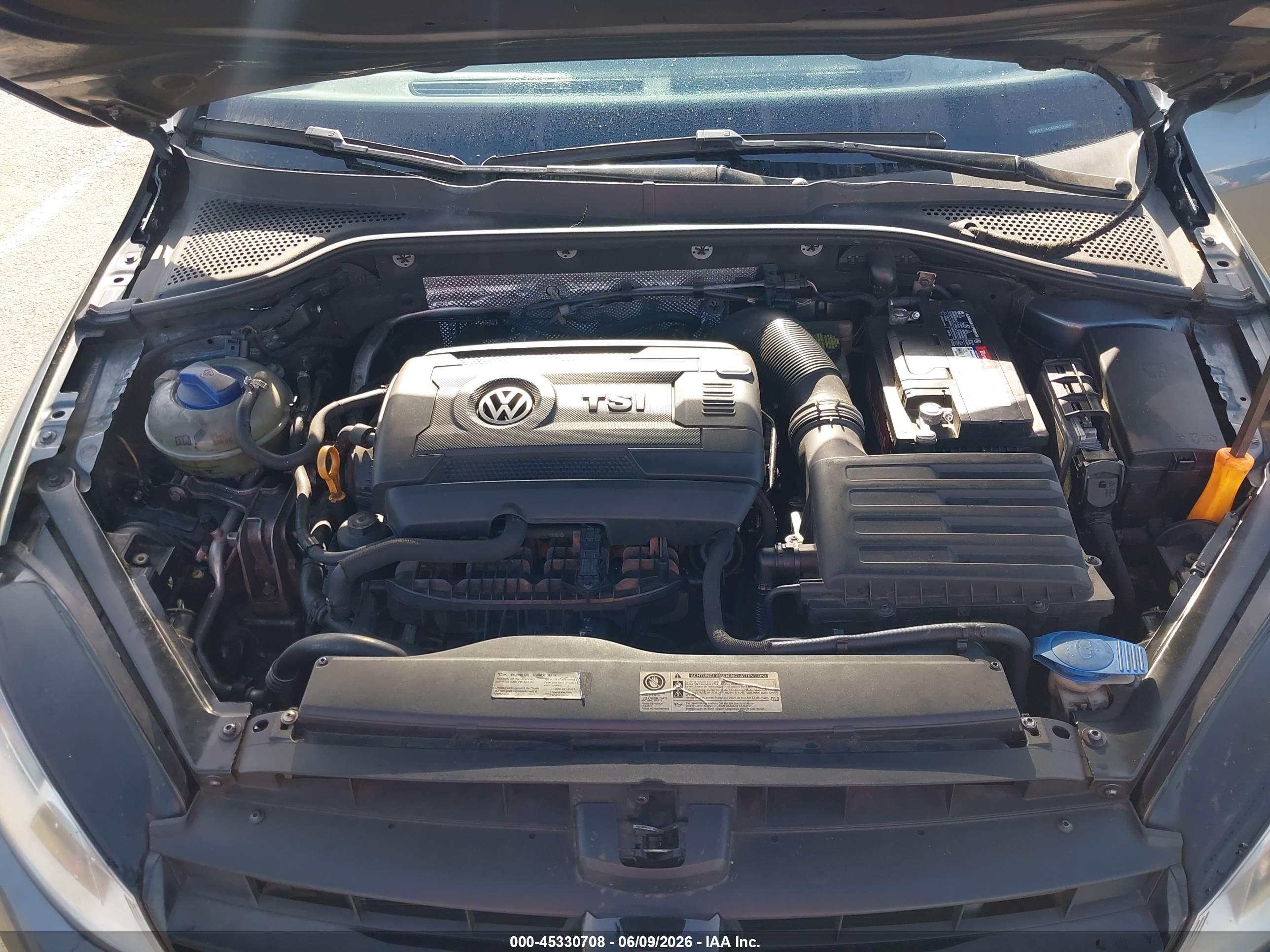 VOLKSWAGEN GOLF image 10