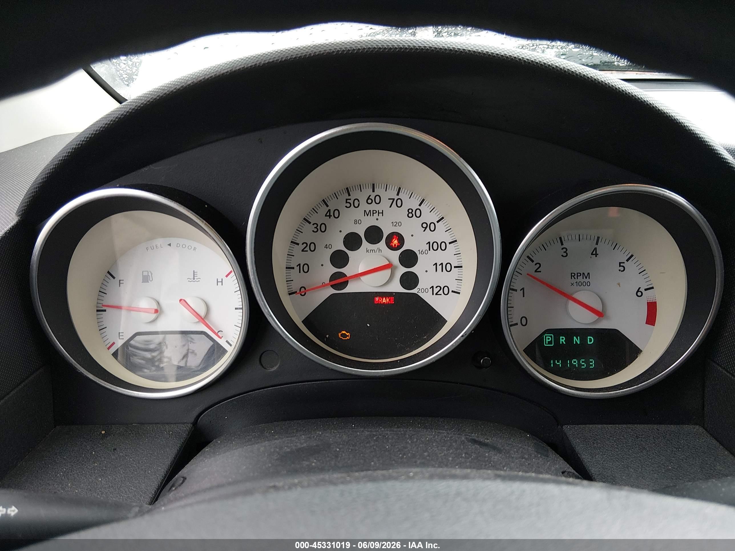 DODGE CALIBER image 7
