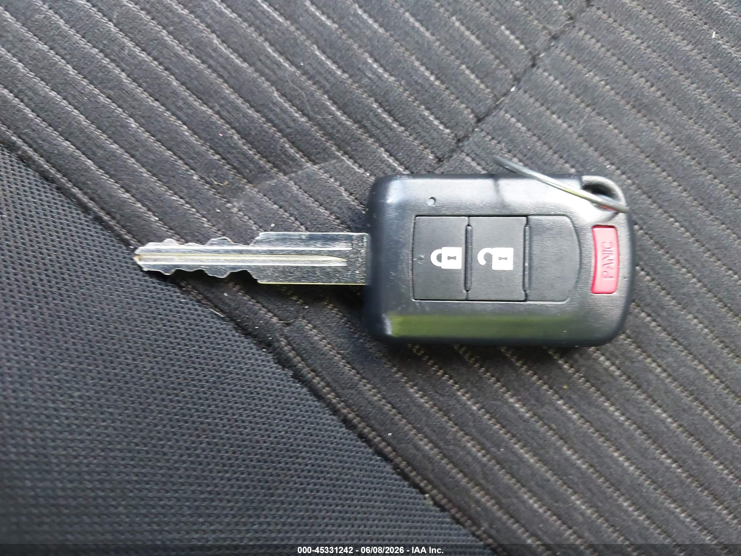 MITSUBISHI LANCER image 11