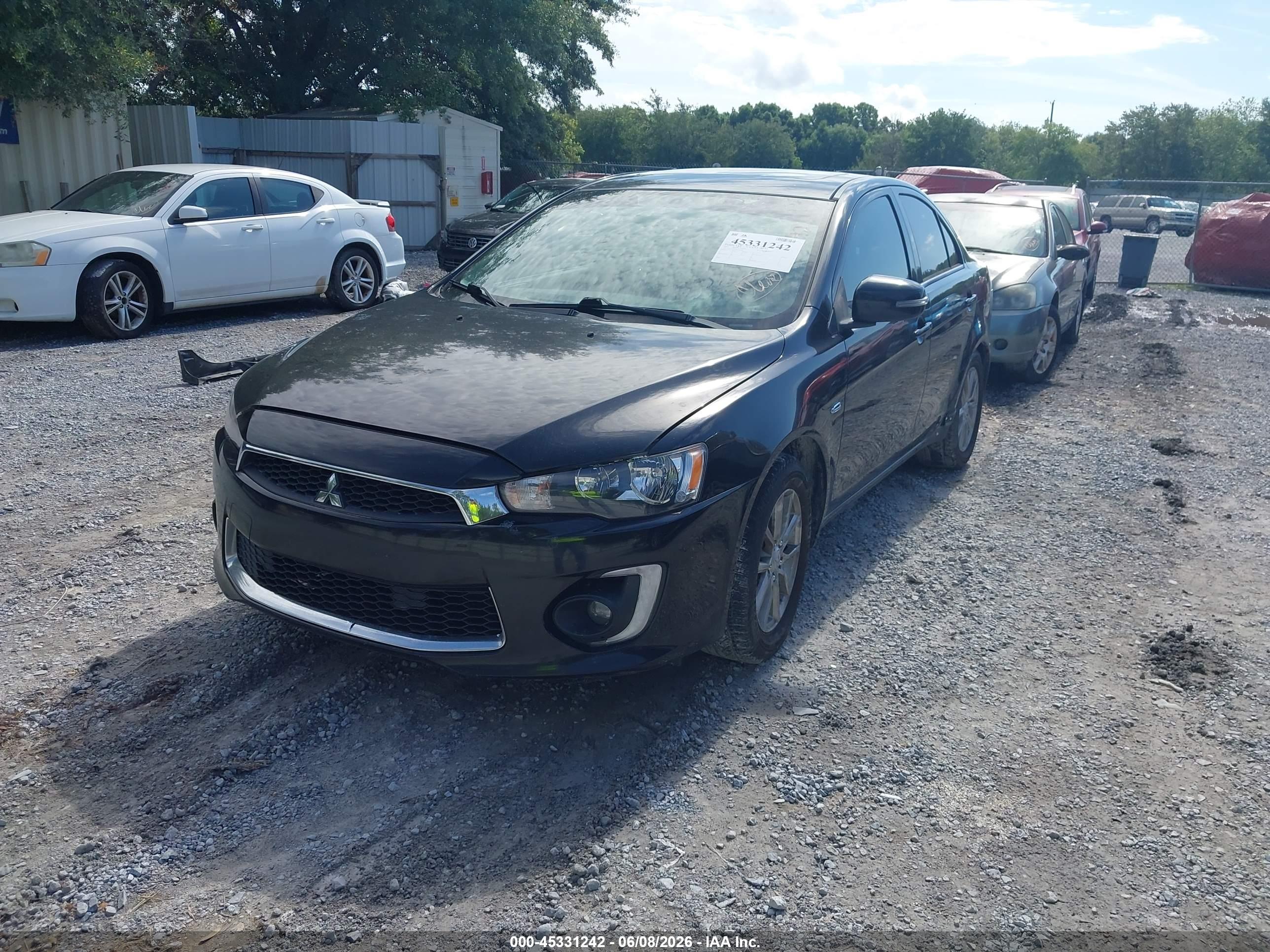 MITSUBISHI LANCER image 2