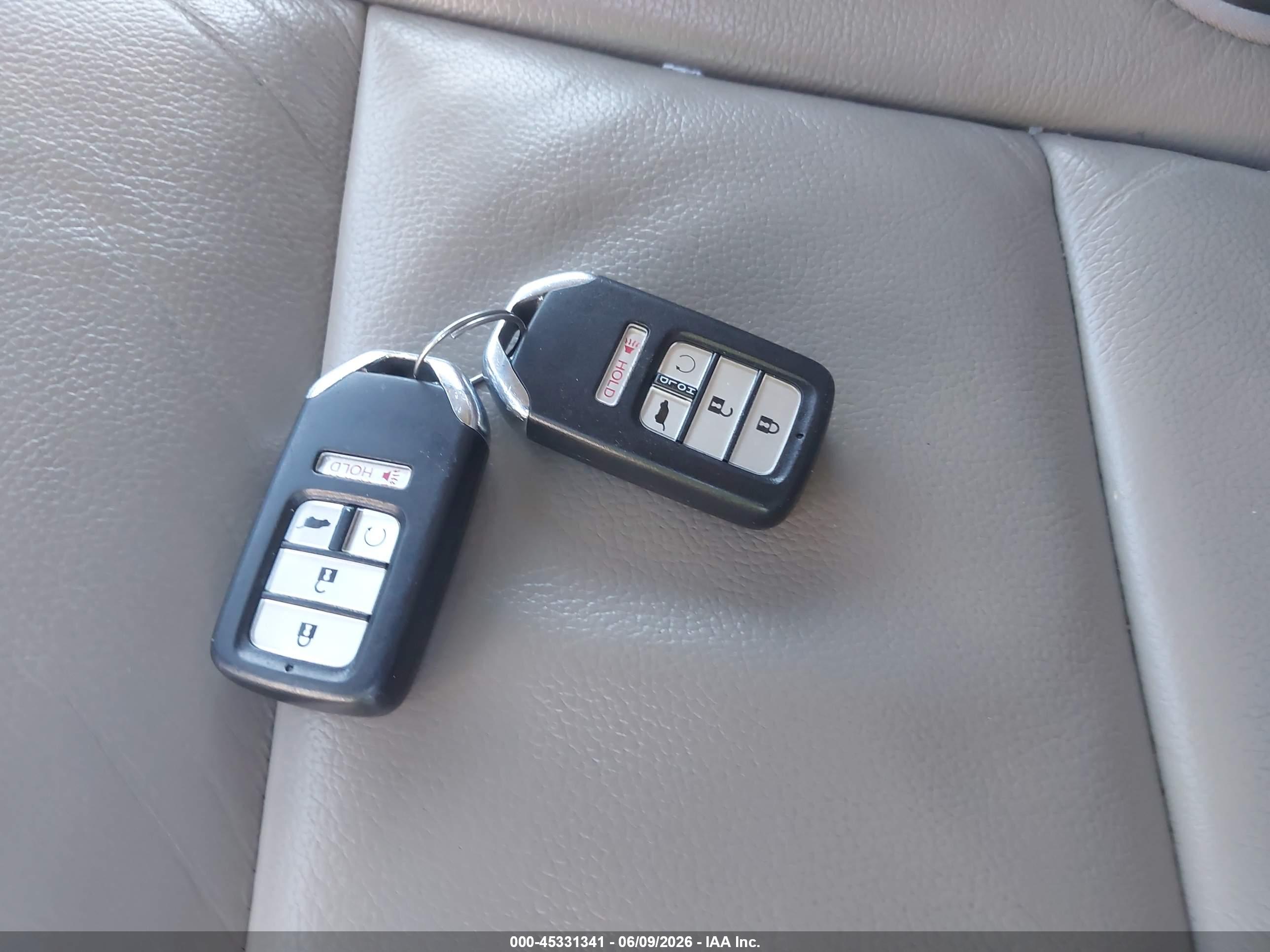 HONDA PILOT image 11