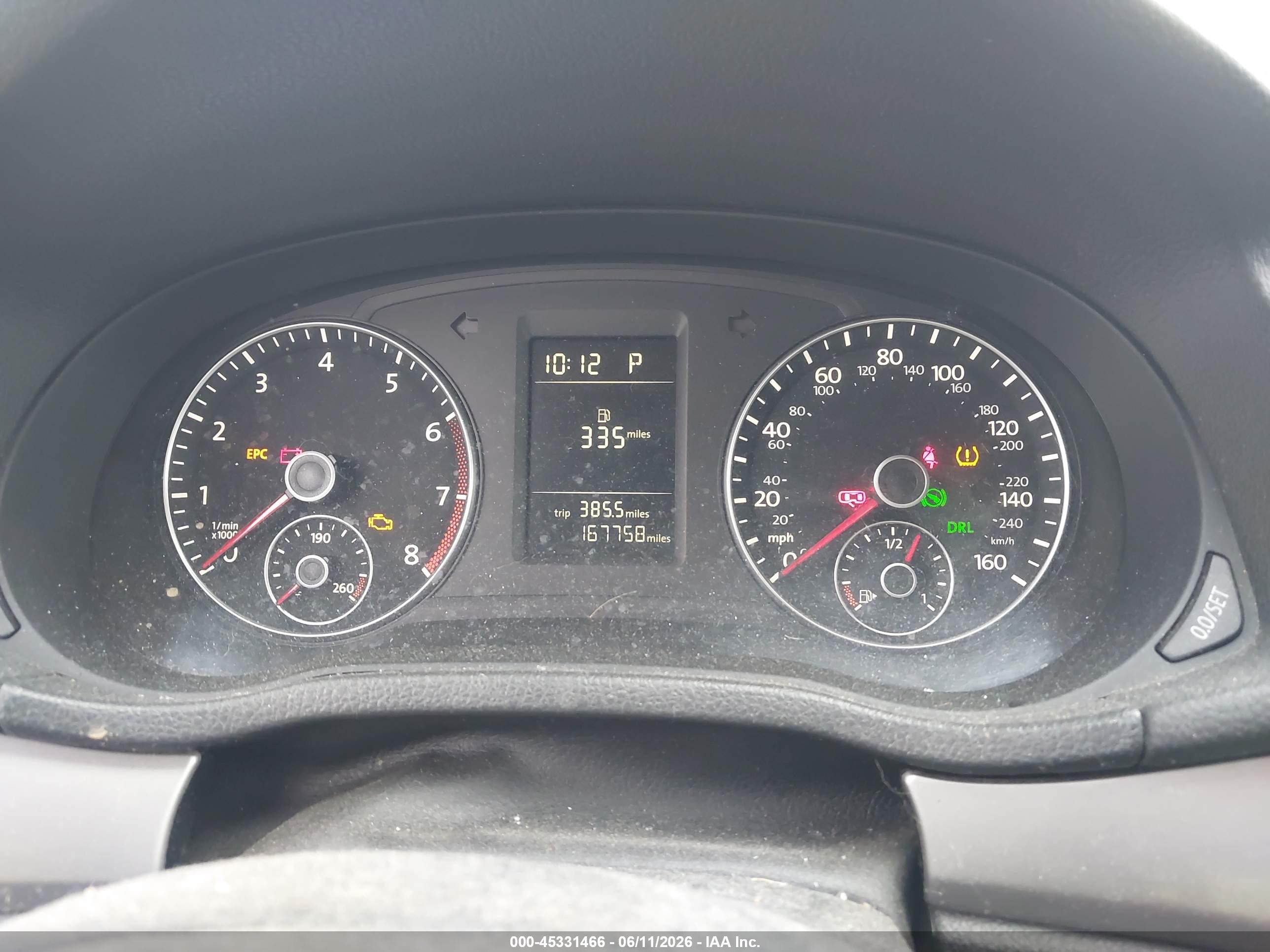 VOLKSWAGEN PASSAT image 7