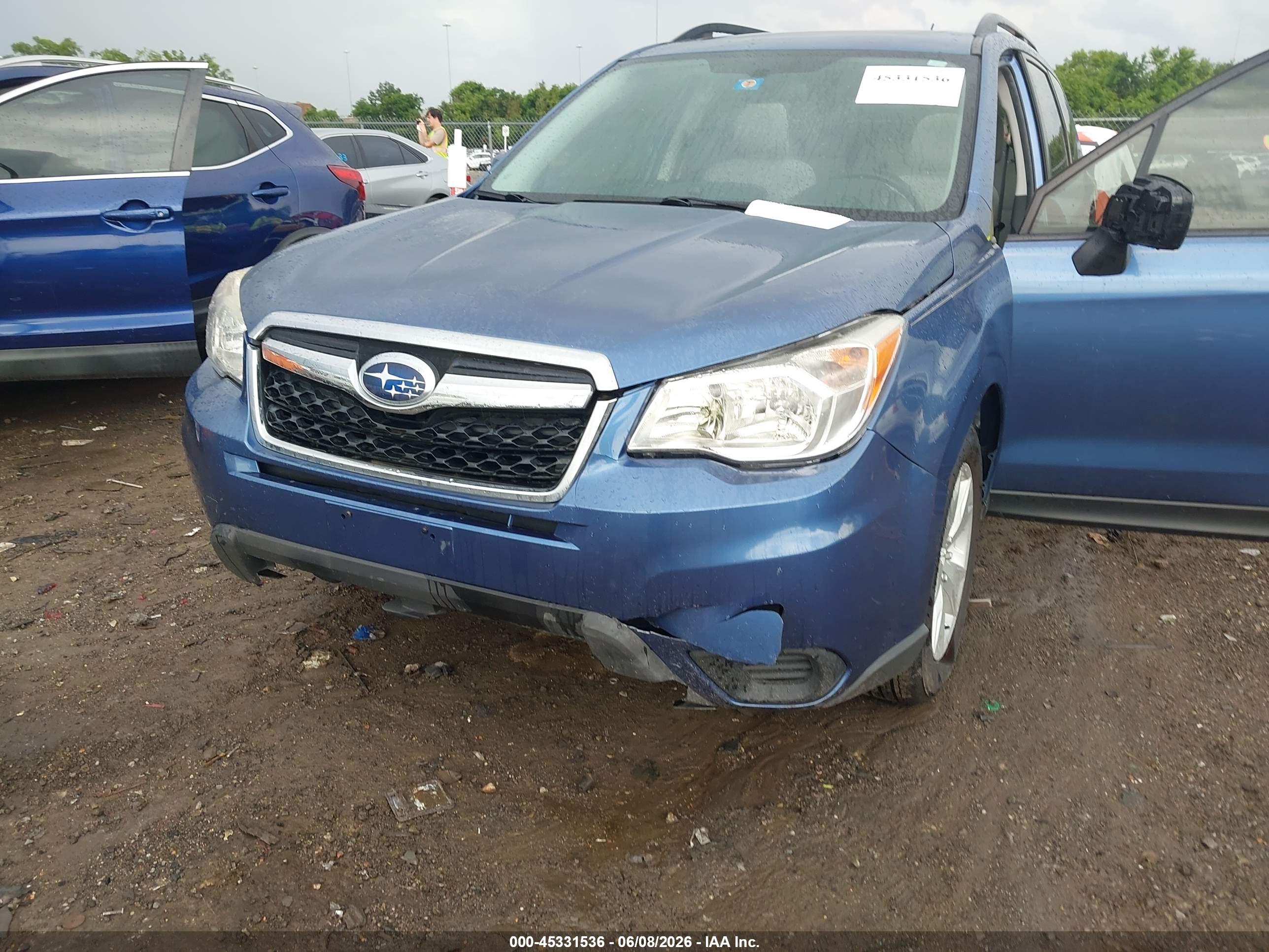 SUBARU FORESTER image 6