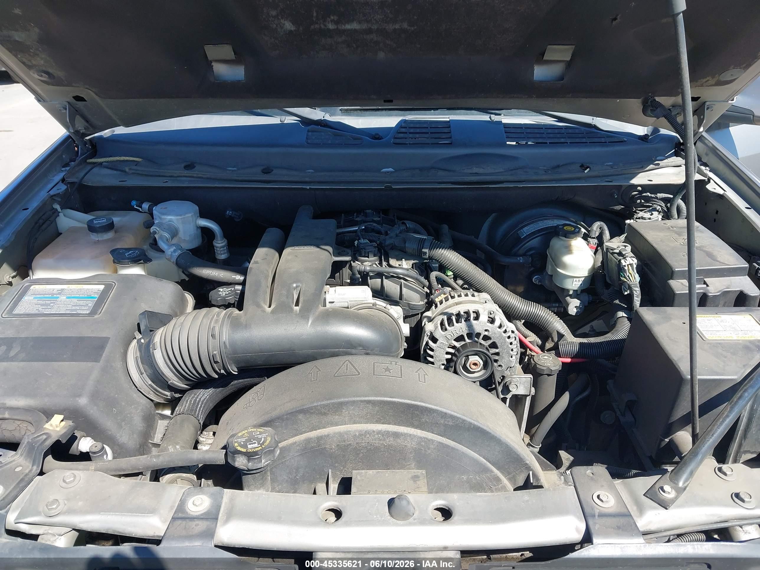 GMC ENVOY image 10