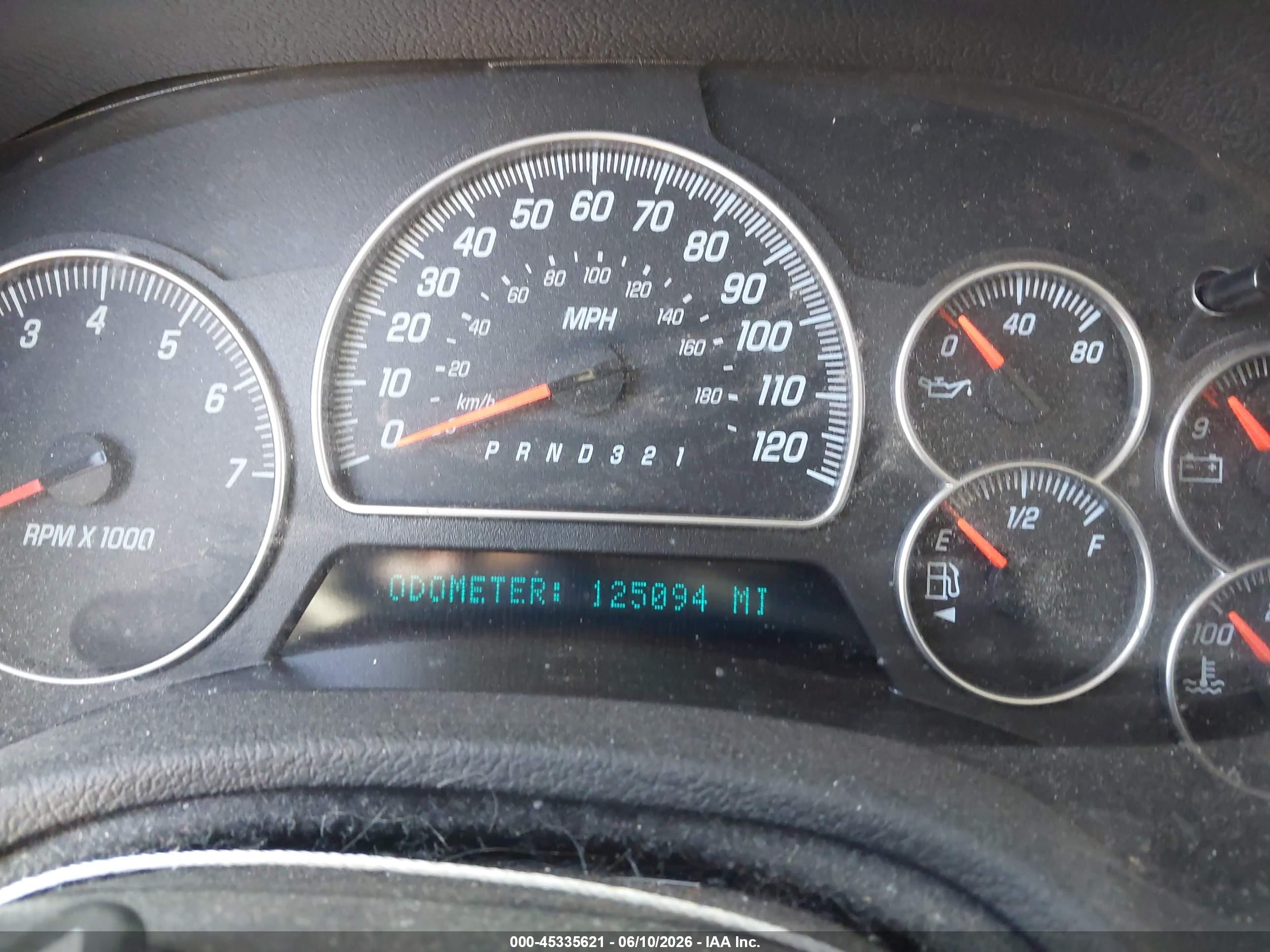 GMC ENVOY image 7