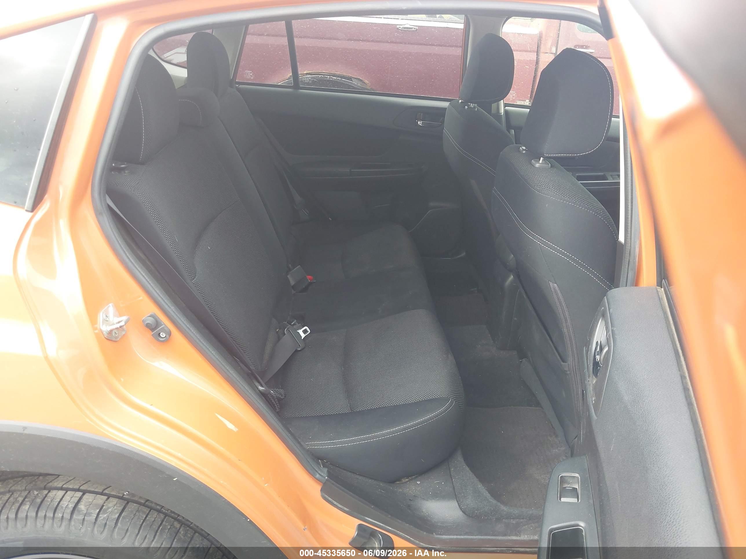 SUBARU XV image 8