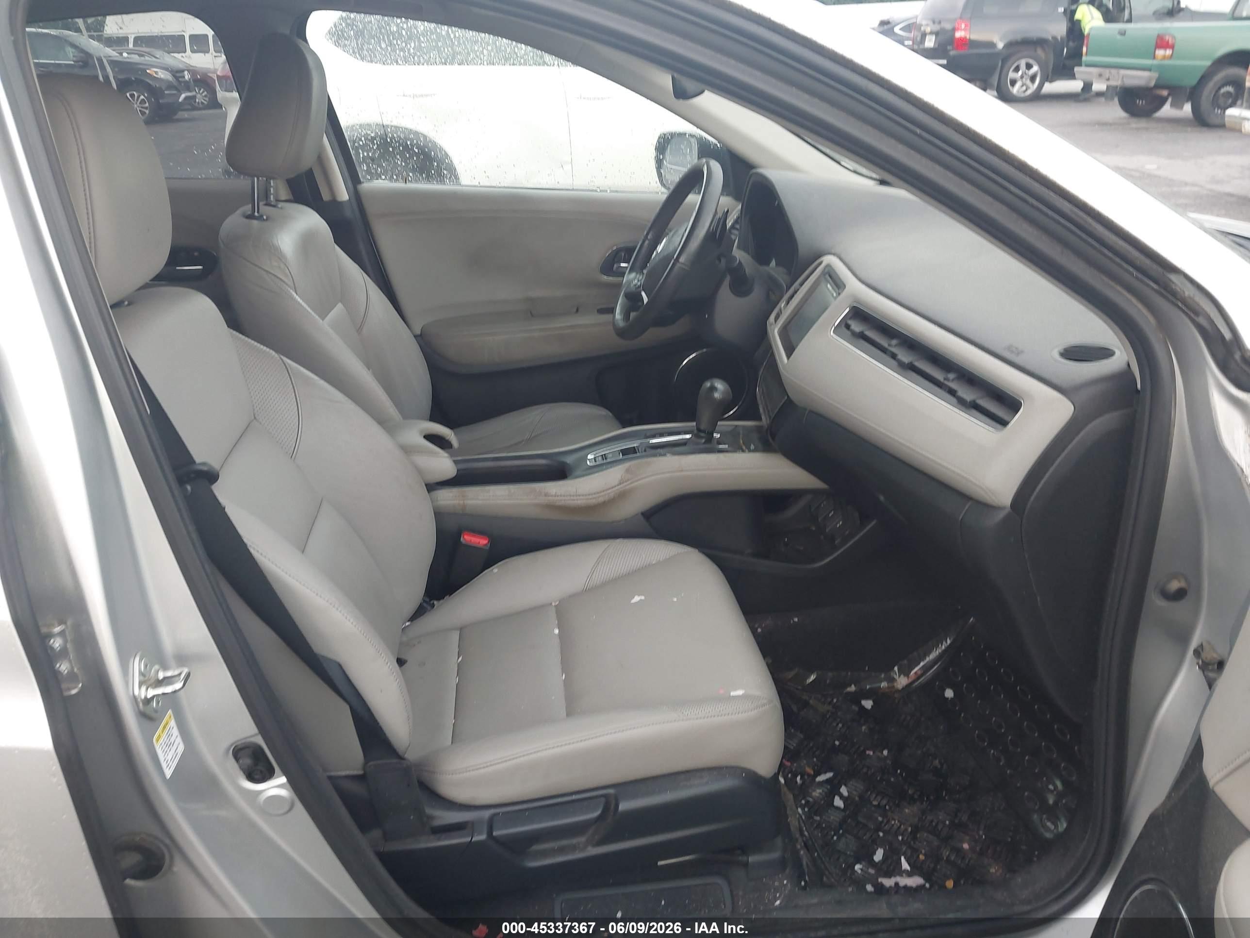 HONDA HR-V image 5