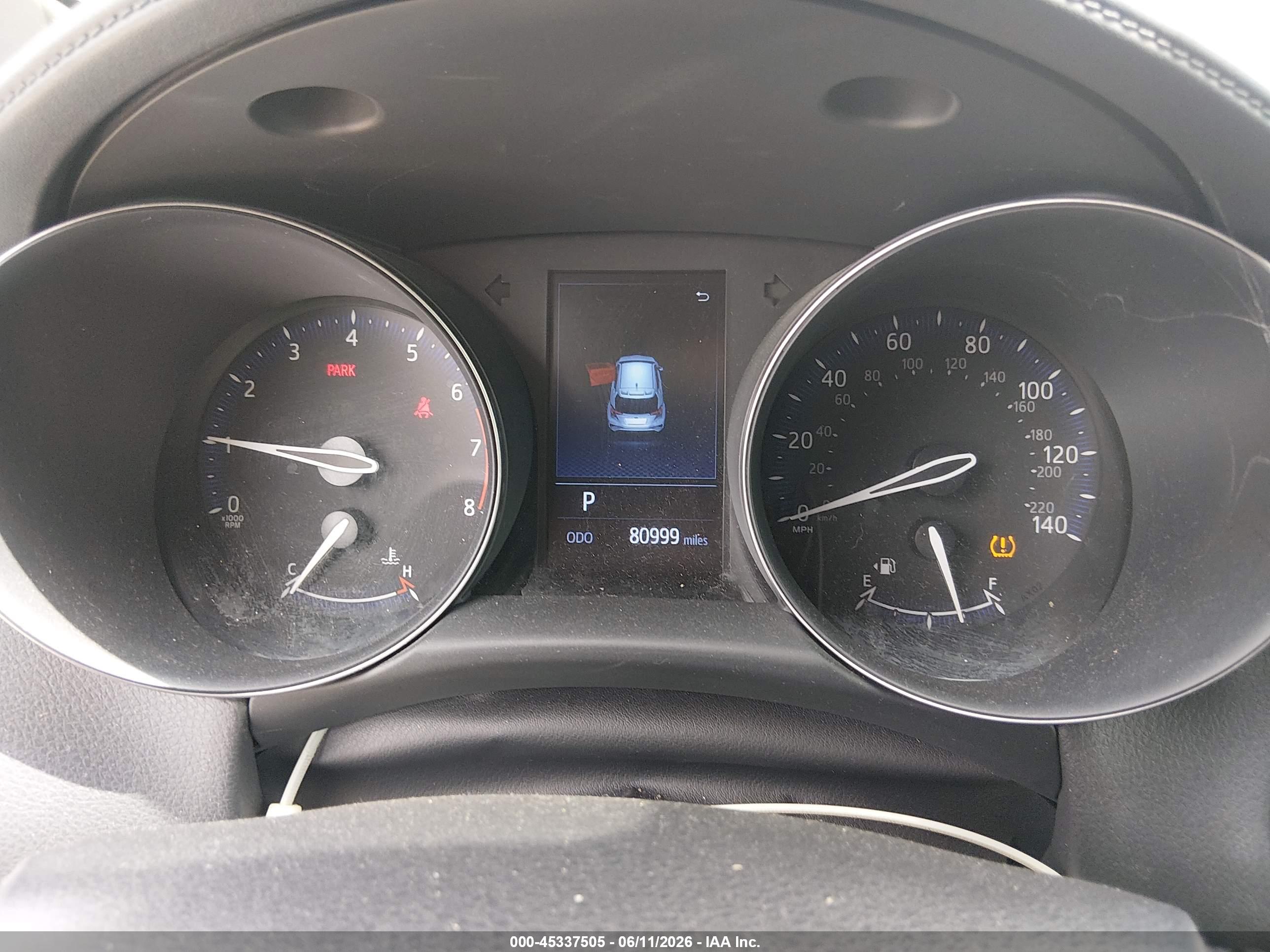TOYOTA C-HR image 7