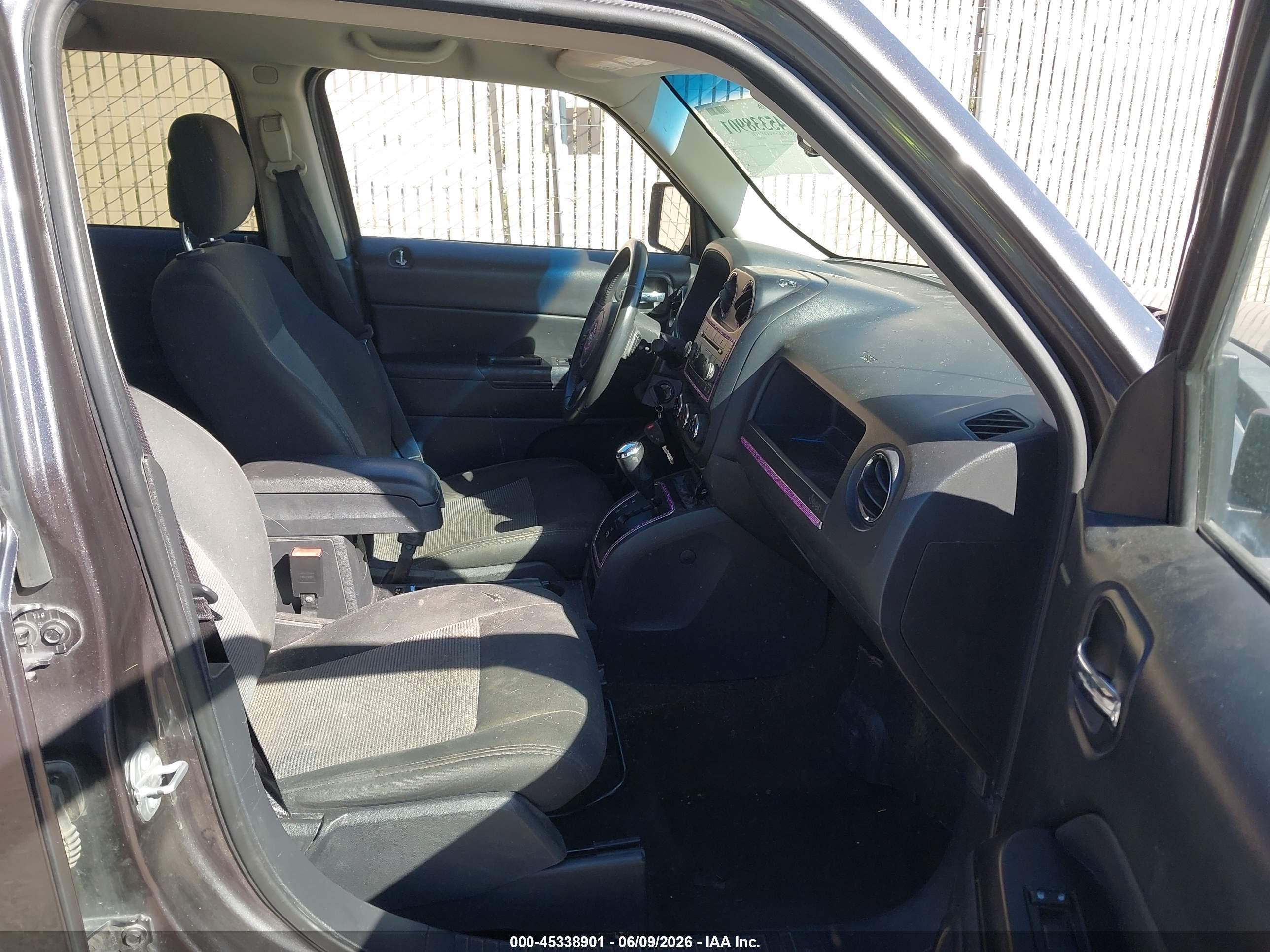 JEEP PATRIOT image 5