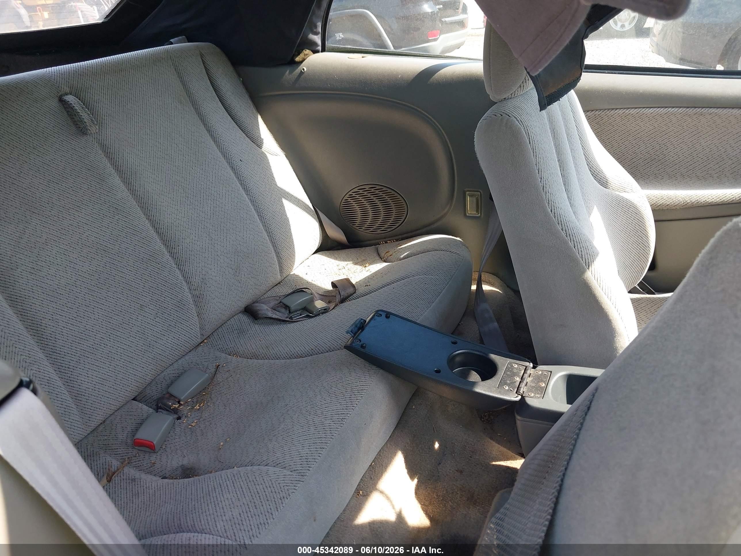 CHEVROLET CAVALIER image 8
