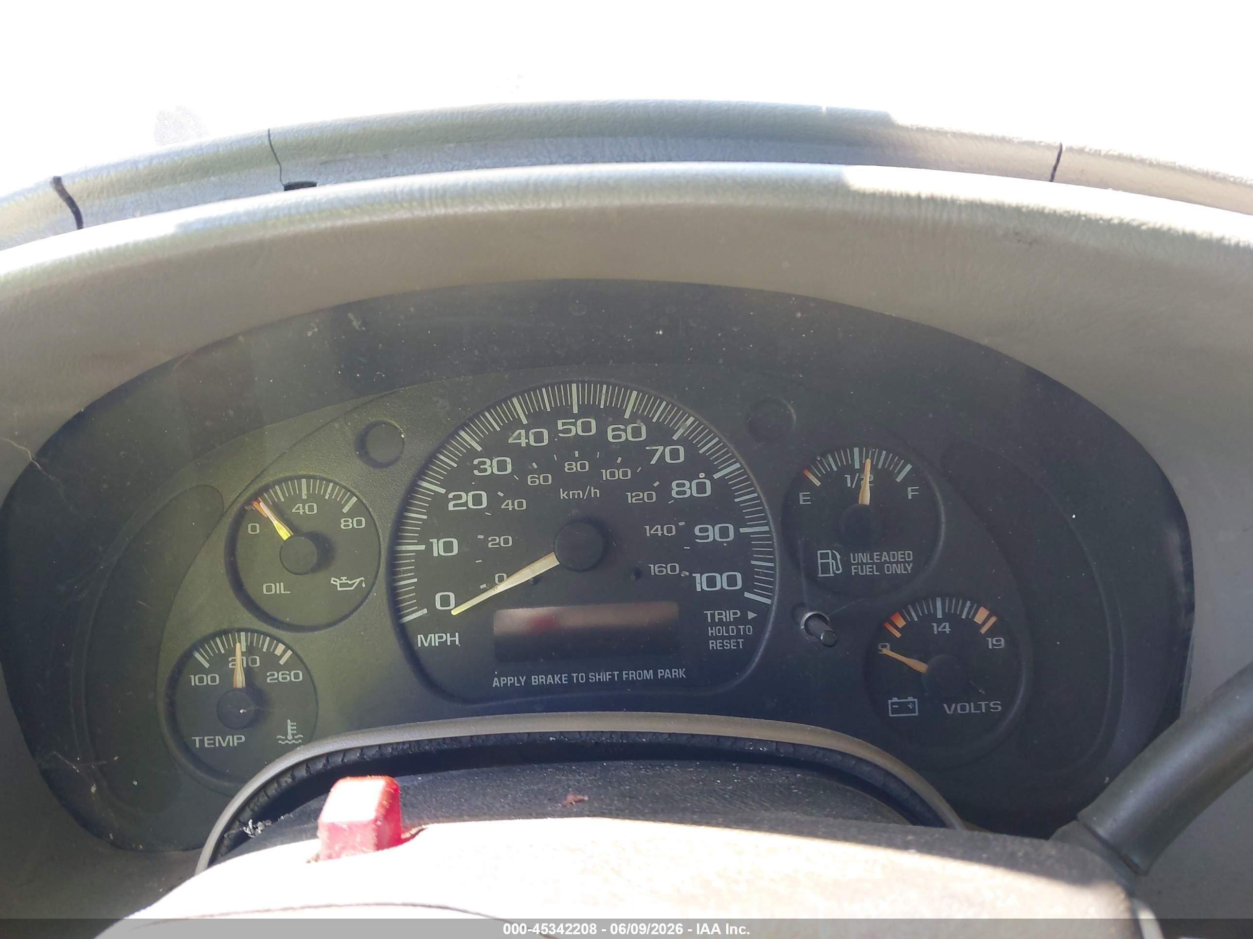 CHEVROLET ASTRO image 7