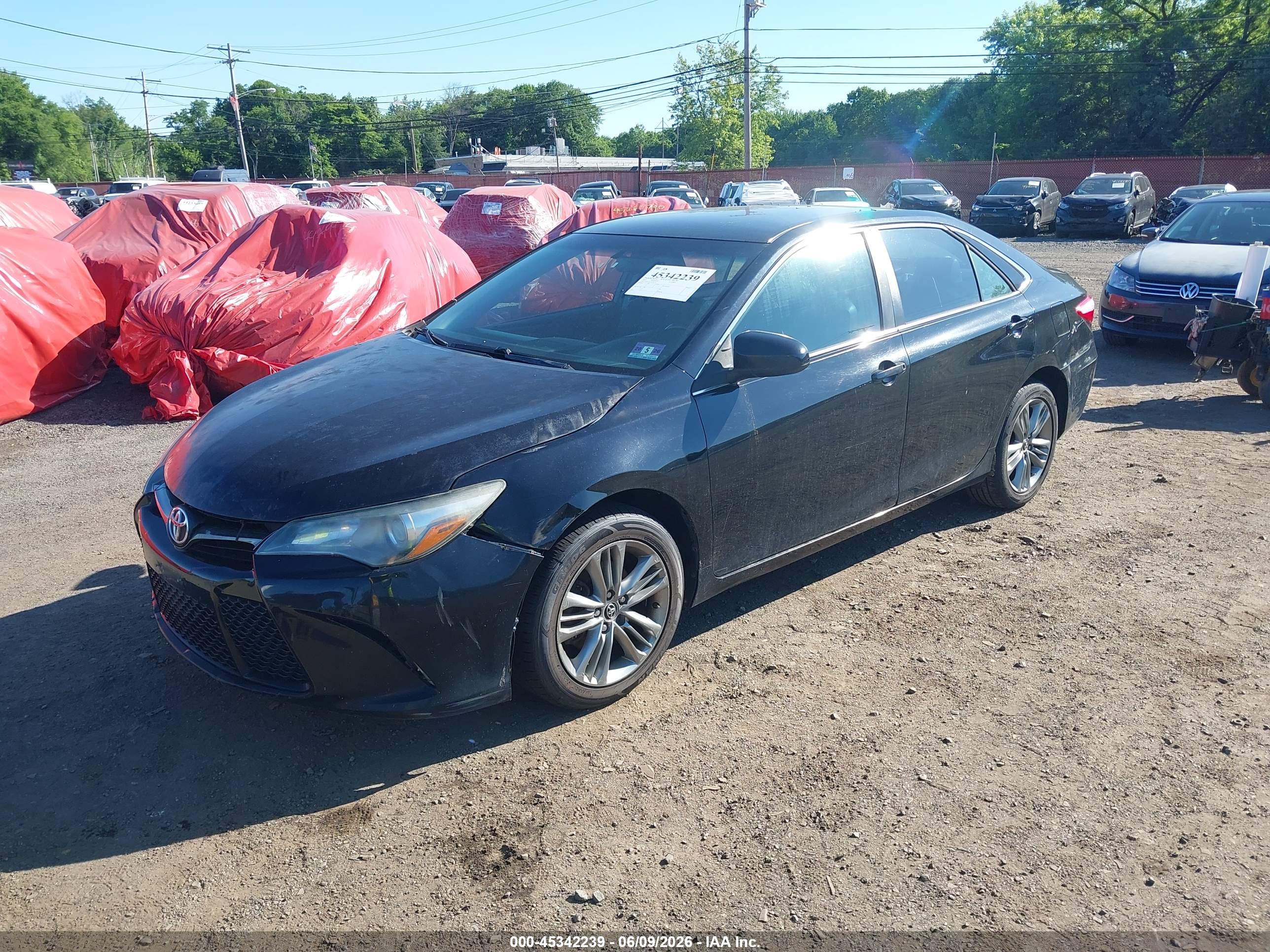 TOYOTA CAMRY image 6