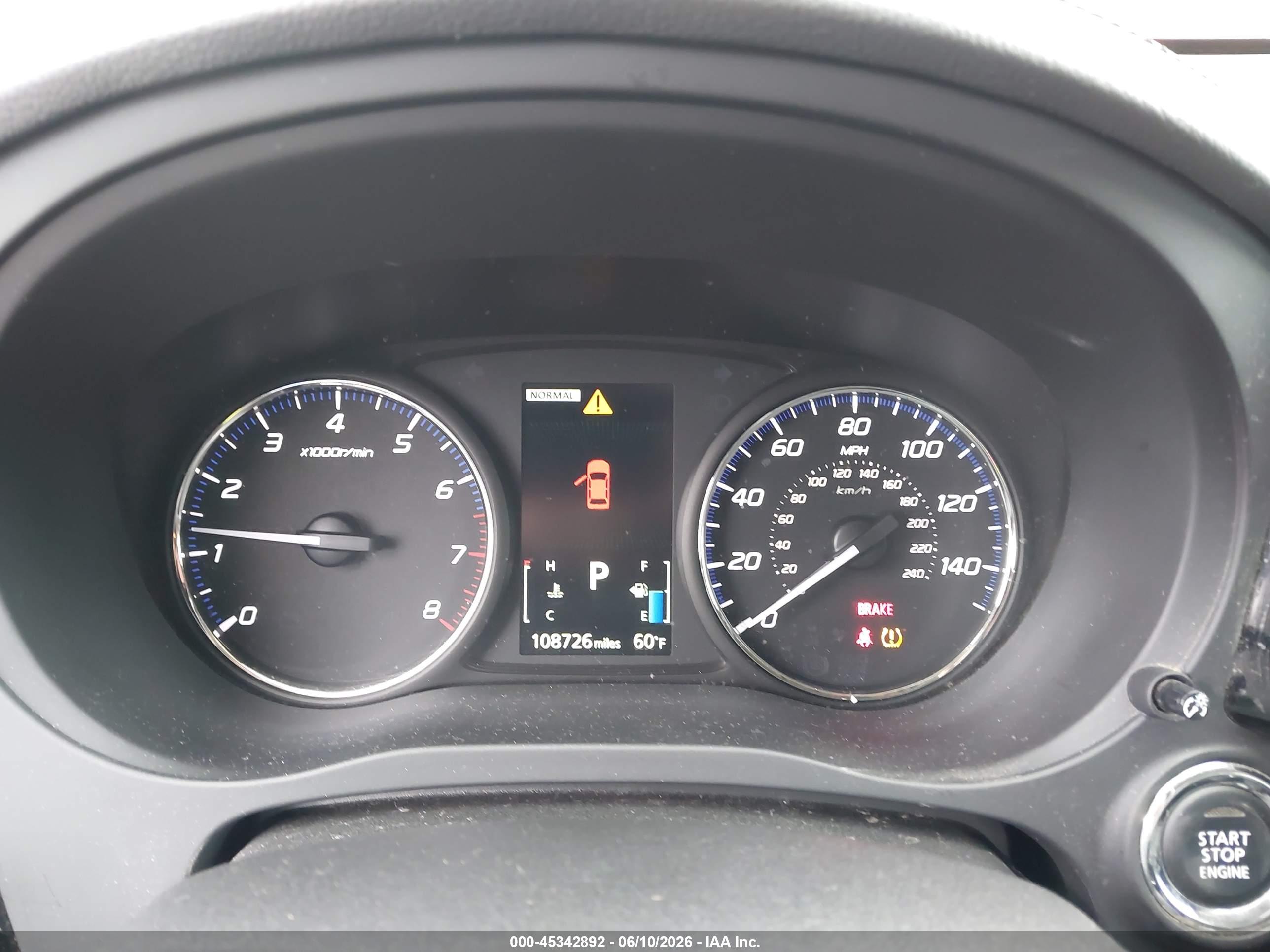 MITSUBISHI OUTLANDER image 7