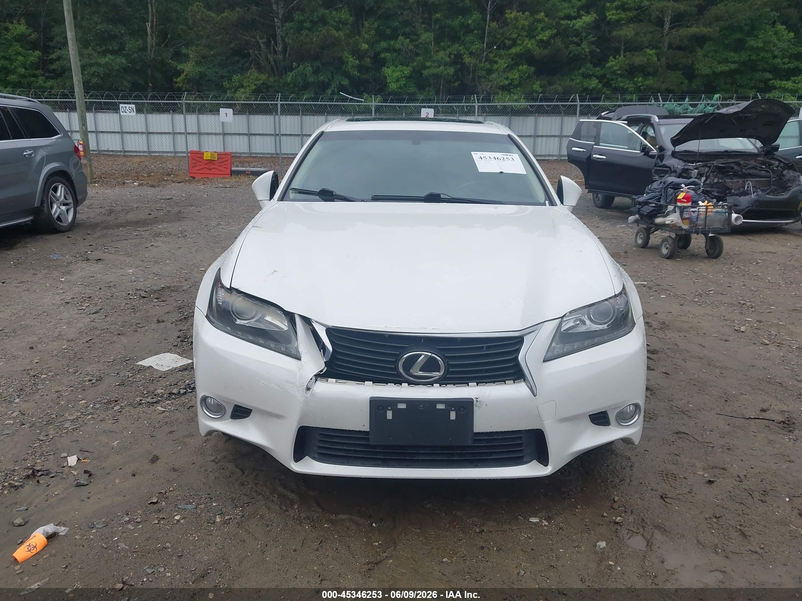 LEXUS GS image 6