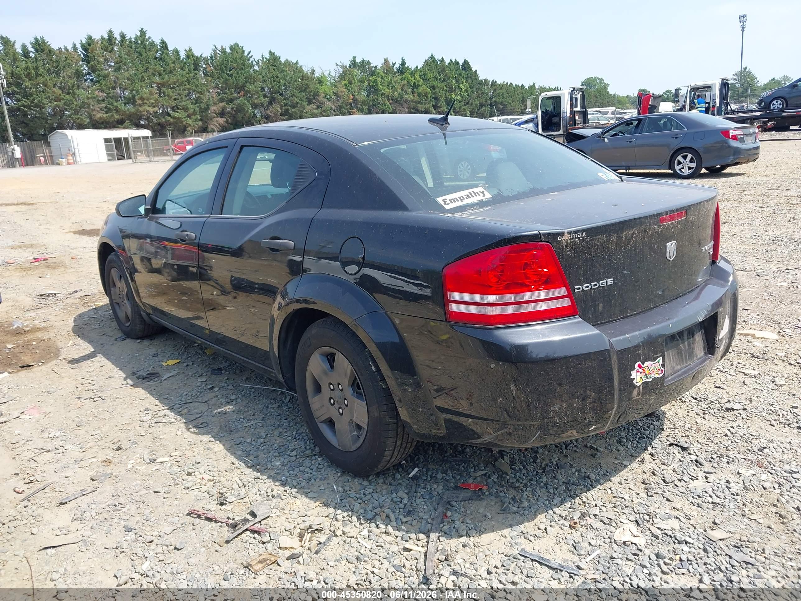 DODGE AVENGER image 3