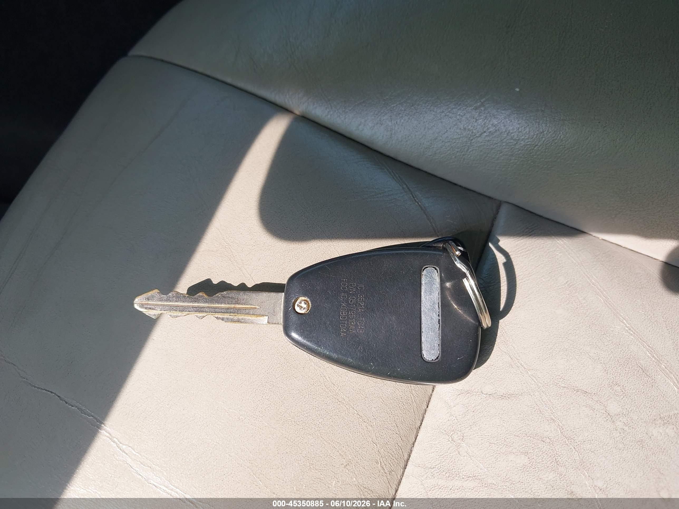 DODGE MAGNUM image 11