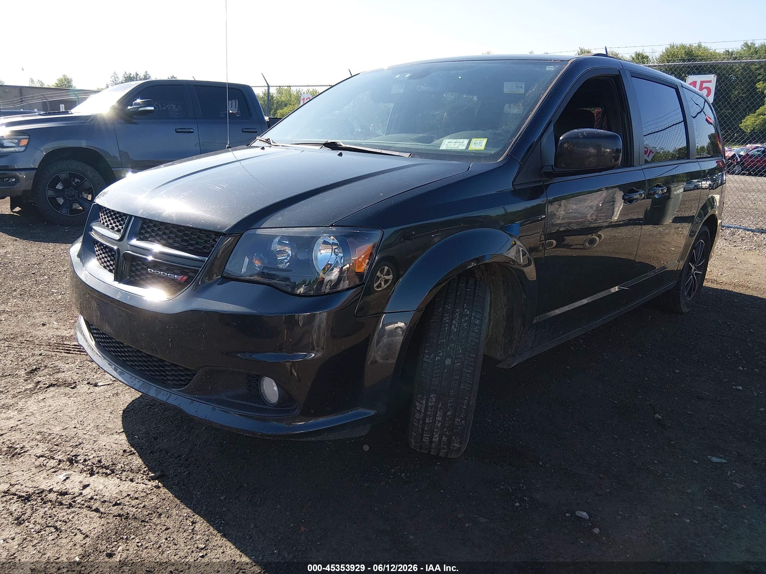 DODGE GRAND image 2