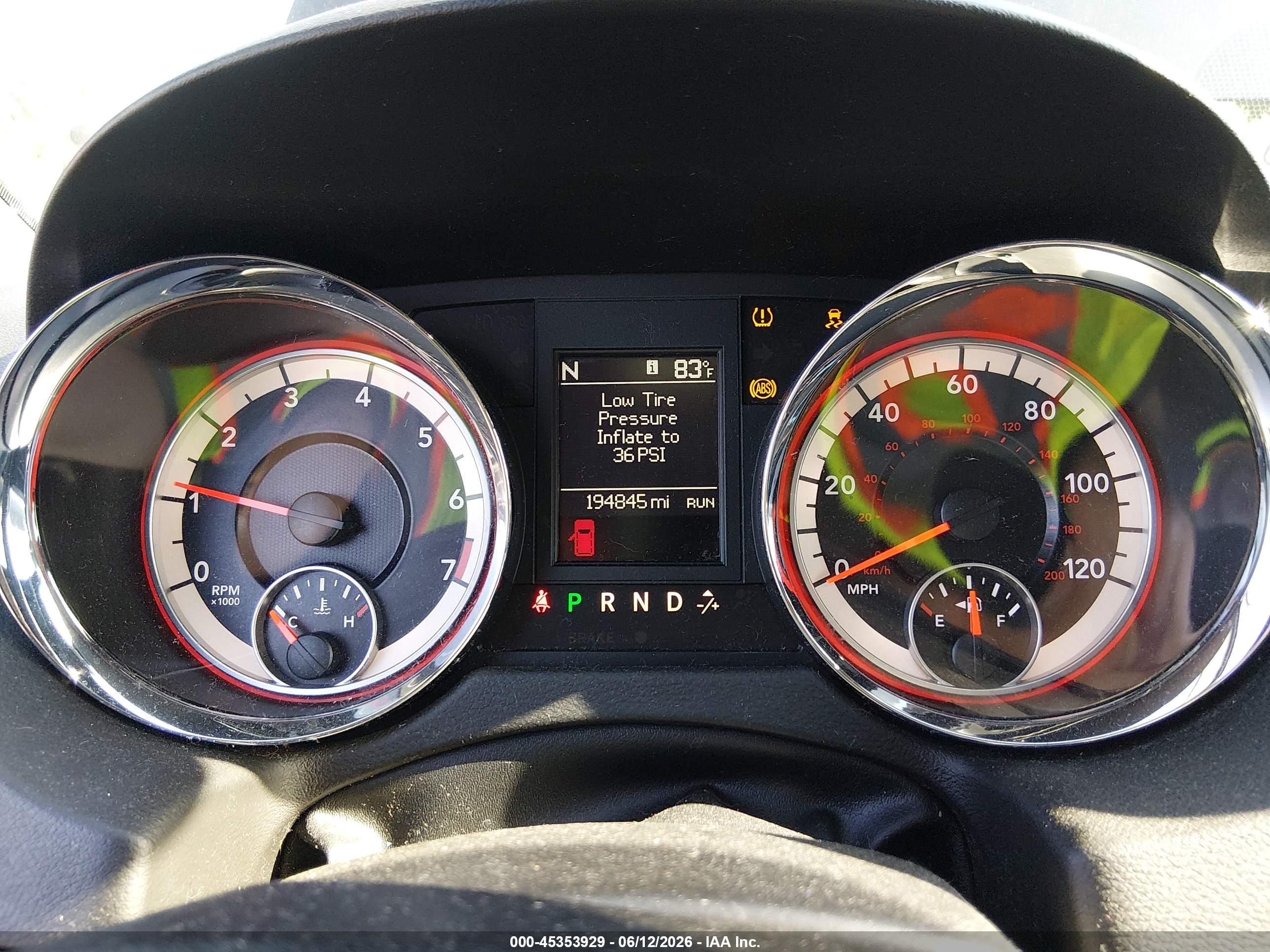 DODGE GRAND image 7