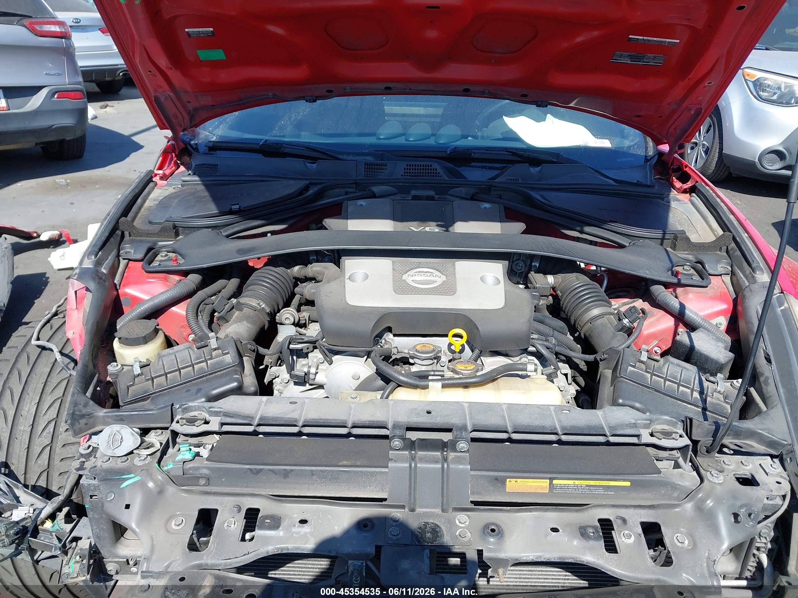 NISSAN 370Z image 10