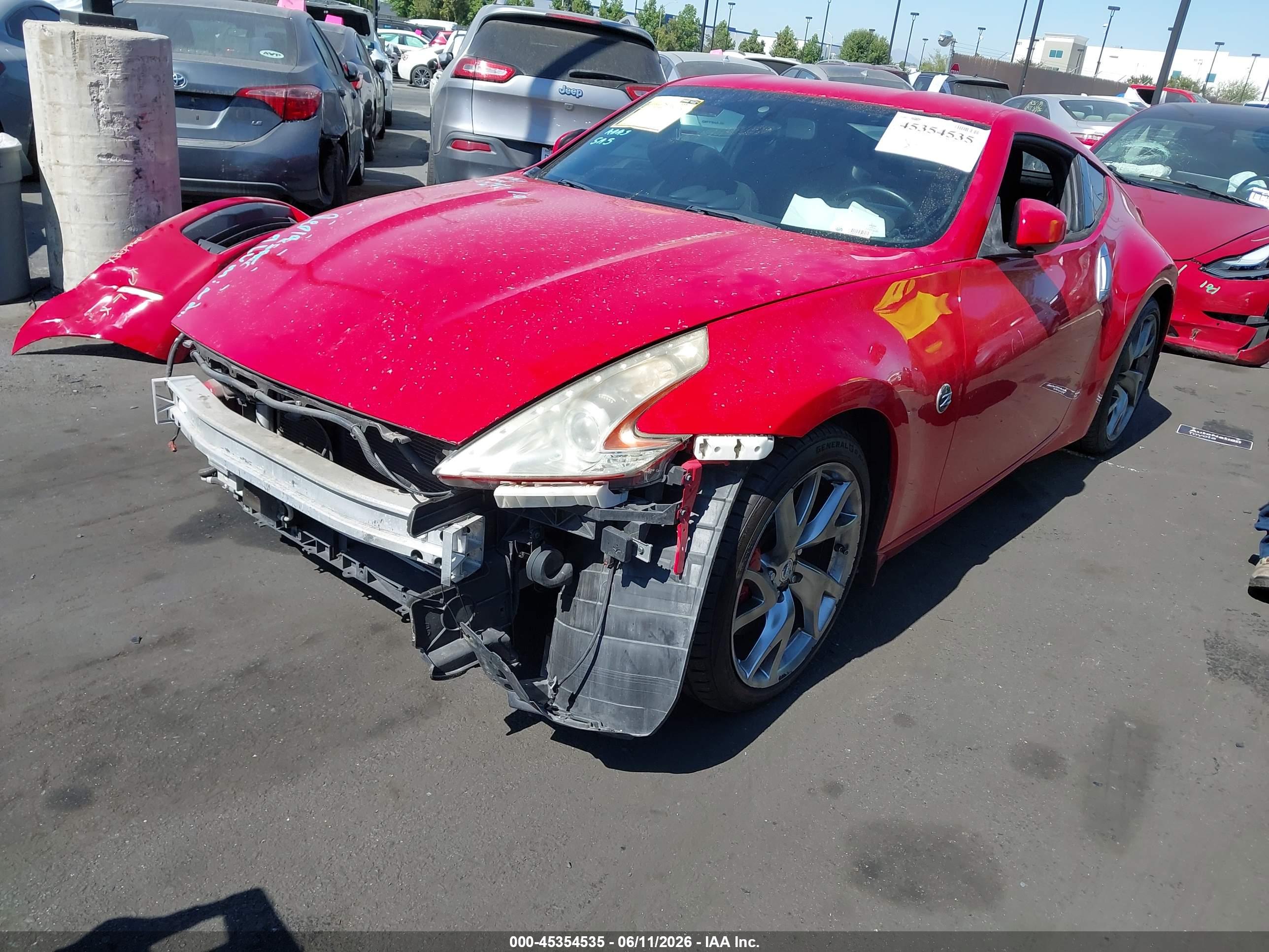NISSAN 370Z image 2