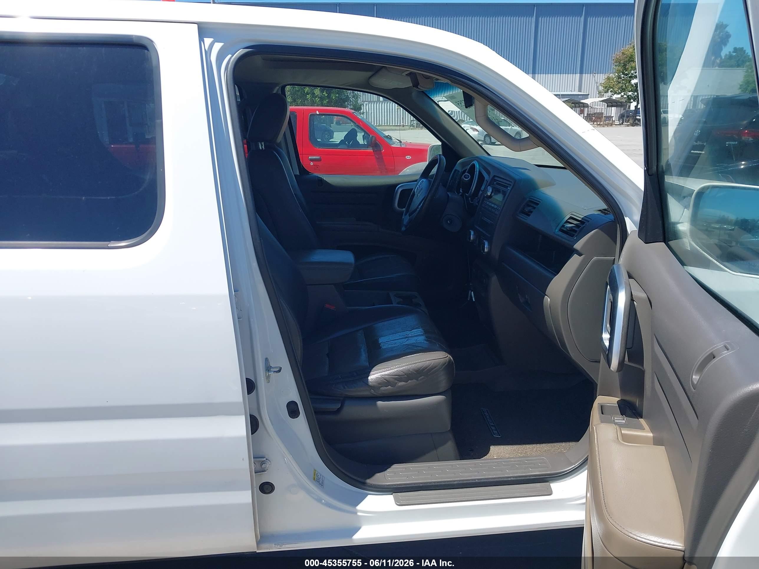 HONDA RIDGELINE image 5