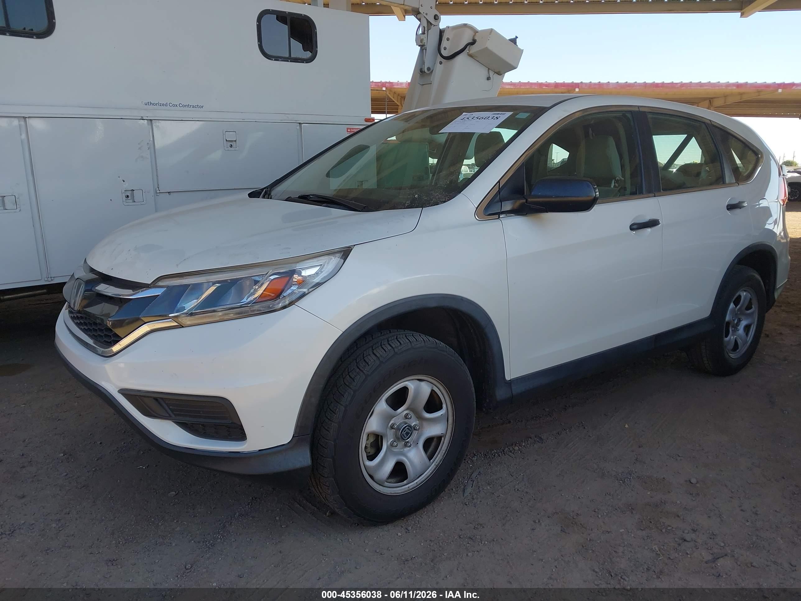 HONDA CR-V image 2